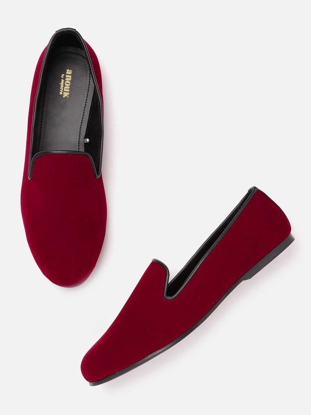

Anouk Men Maroon Velvet Finish Handcrafted Slip-Ons