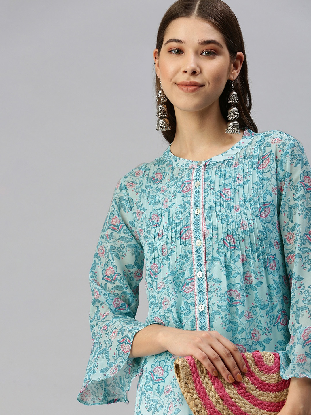 

Global Desi Women Blue Floral Print Mandarin Collar Top