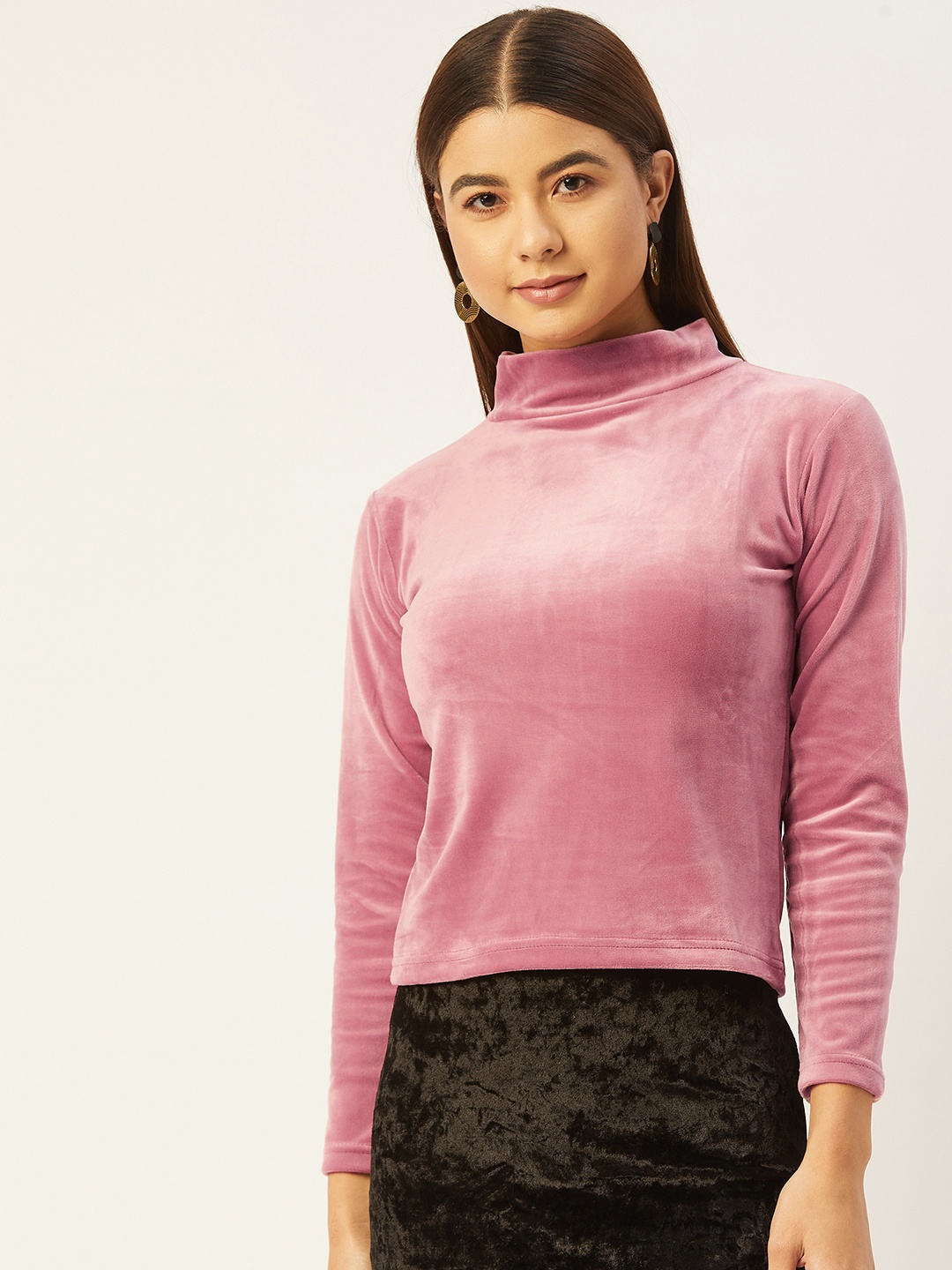 

BROOWL Peach-Coloured Velvet Regular Crop Top