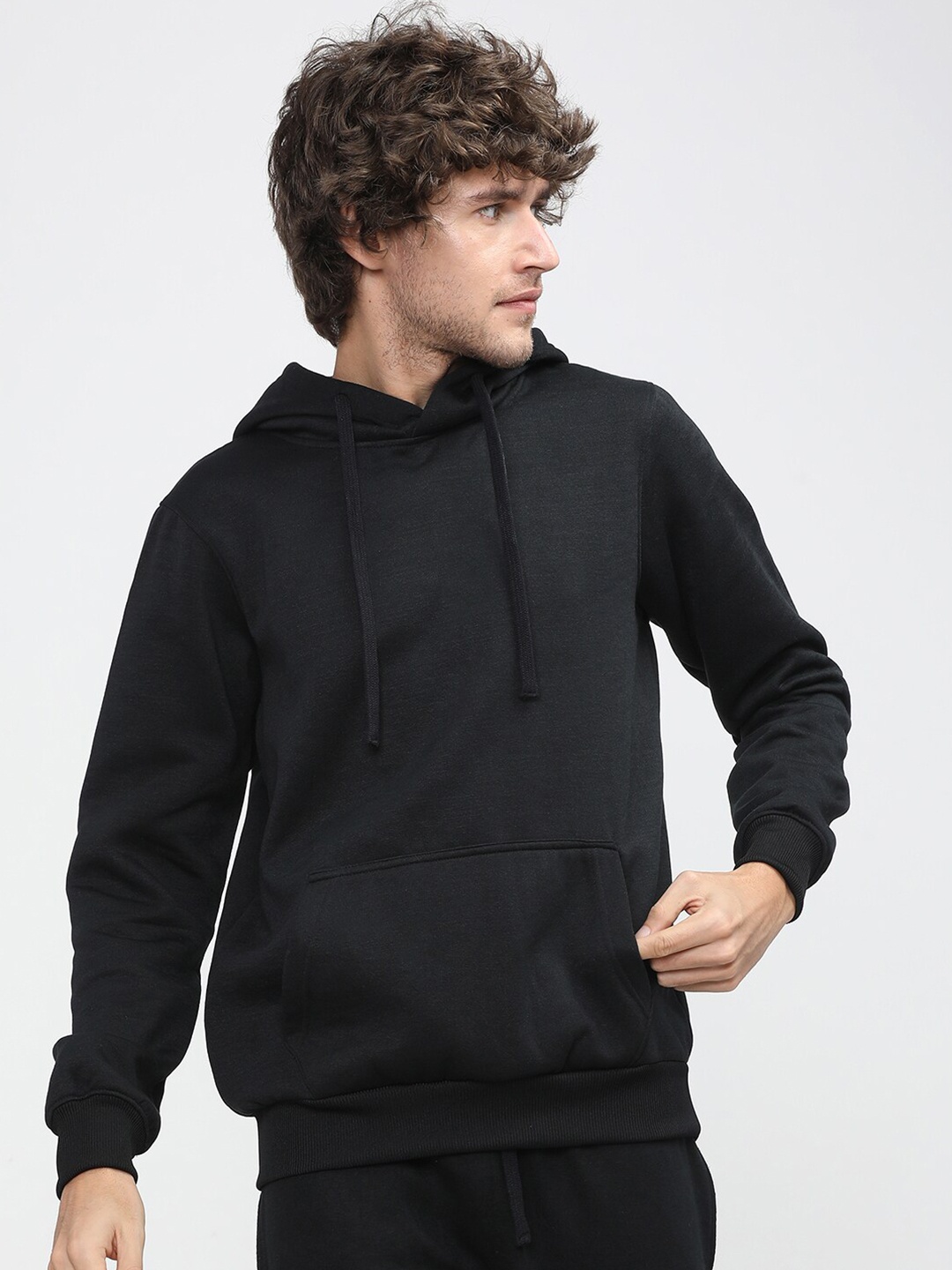 

HIGHLANDER Men Black Sweatshirt