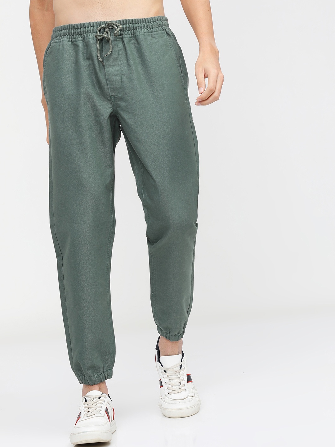 

KETCH Men Green Slim Fit Joggers Trousers