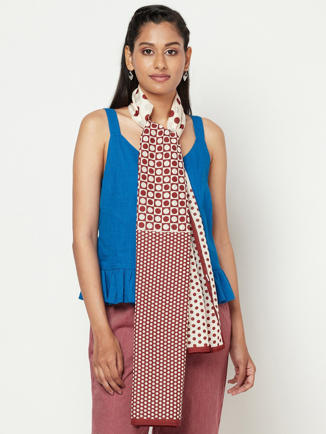 

Fabindia Women White & Maroon Printed Stole