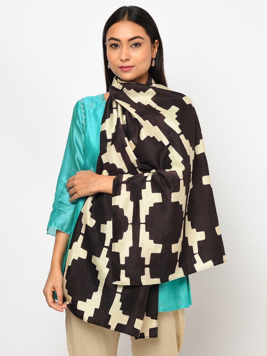 

Fabindia Women White & Black Tie & Dye Stole