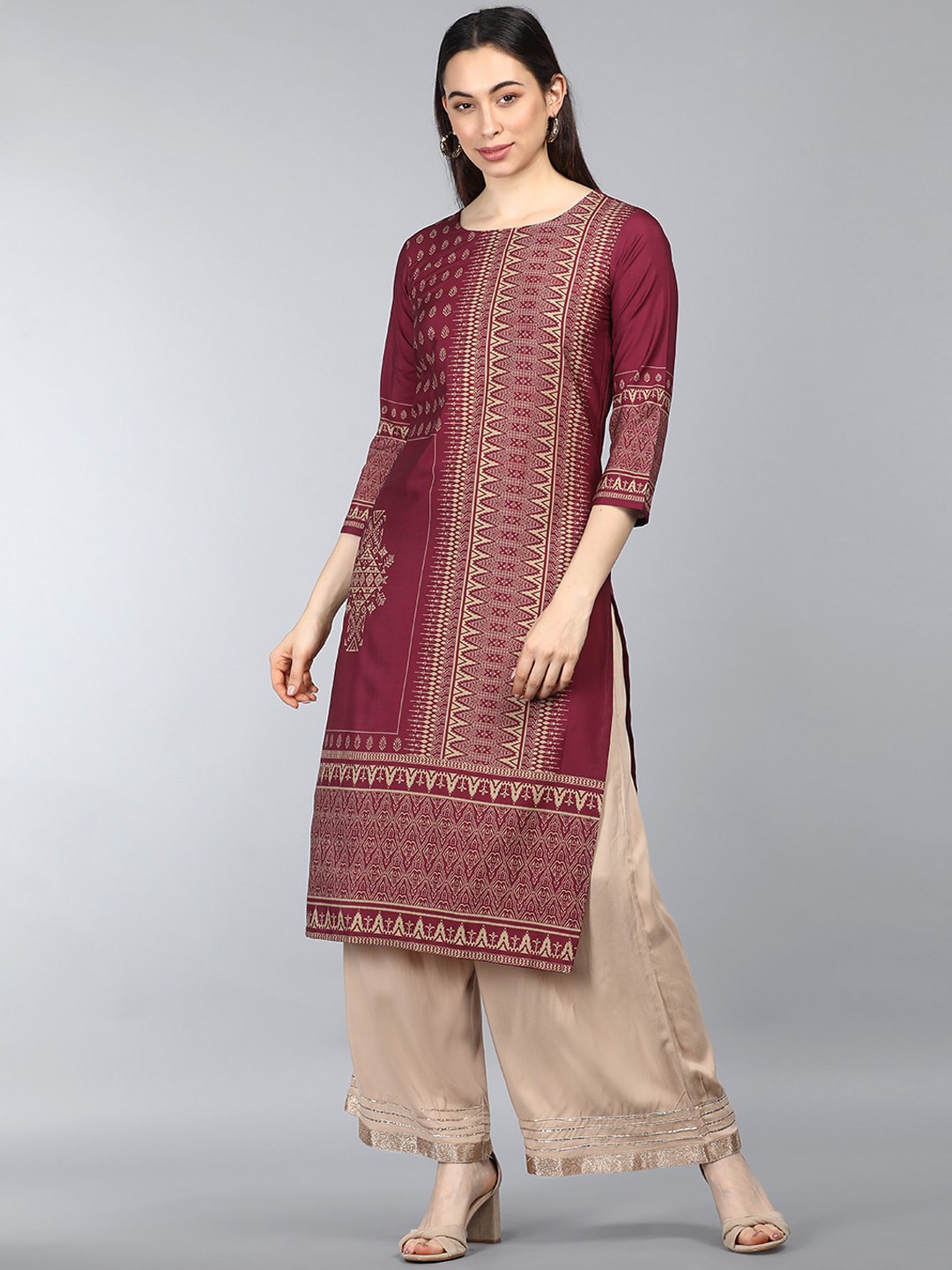 

AHIKA Women Maroon Geometric Printed Kurta