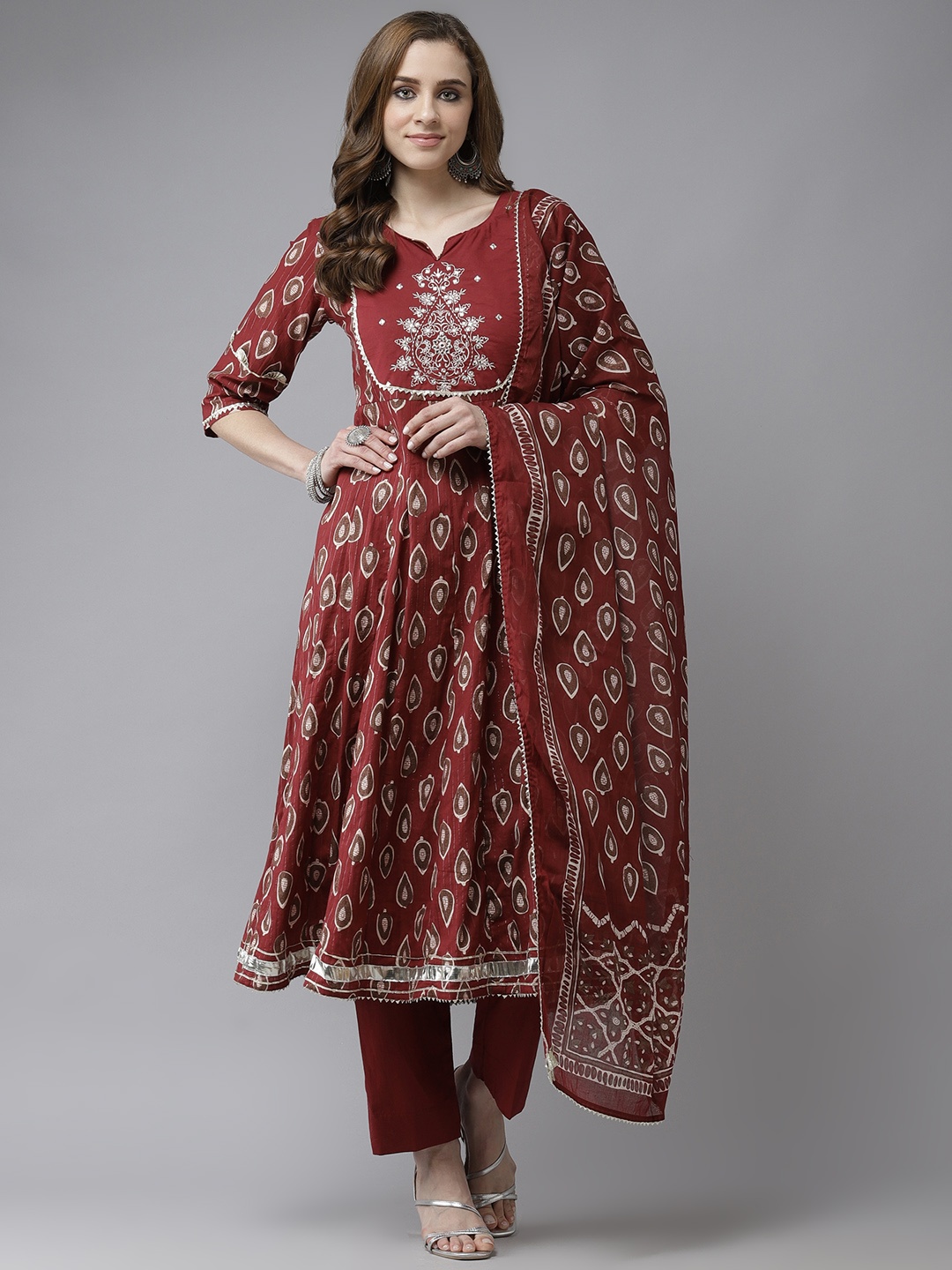 

Indo Era Maroon & Beige Ethnic Embroidered Panelled Anarkali Kurta Trousers & Dupatta