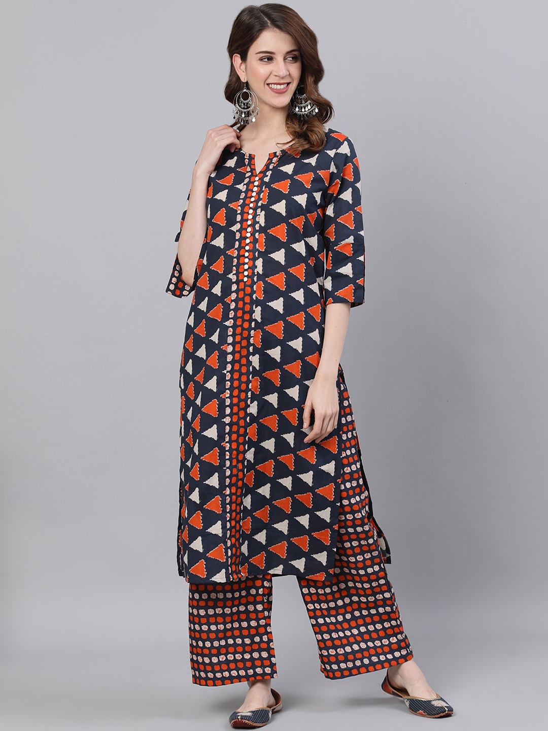 

antaran Women Navy Blue Printed Regular Pure Cotton Kurta with Palazzos