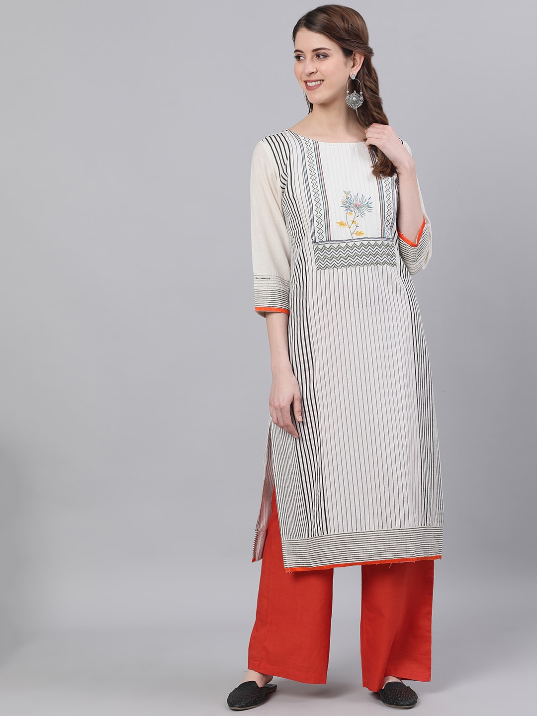 

antaran Women White Striped Cotton Kurta