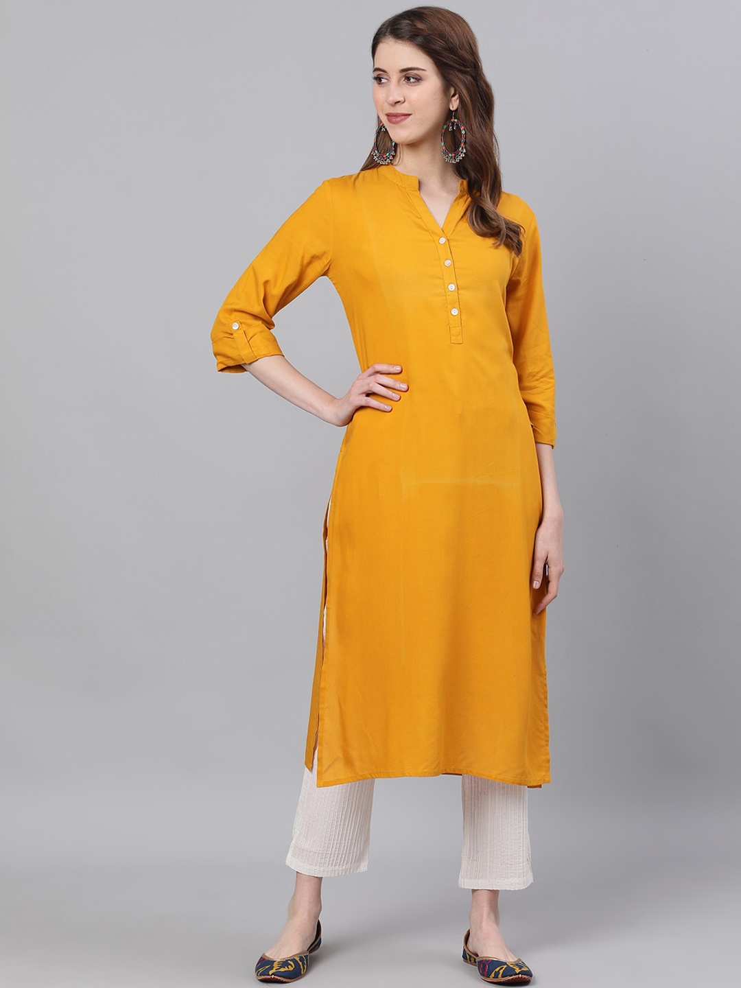 

antaran Women Yellow Kurta