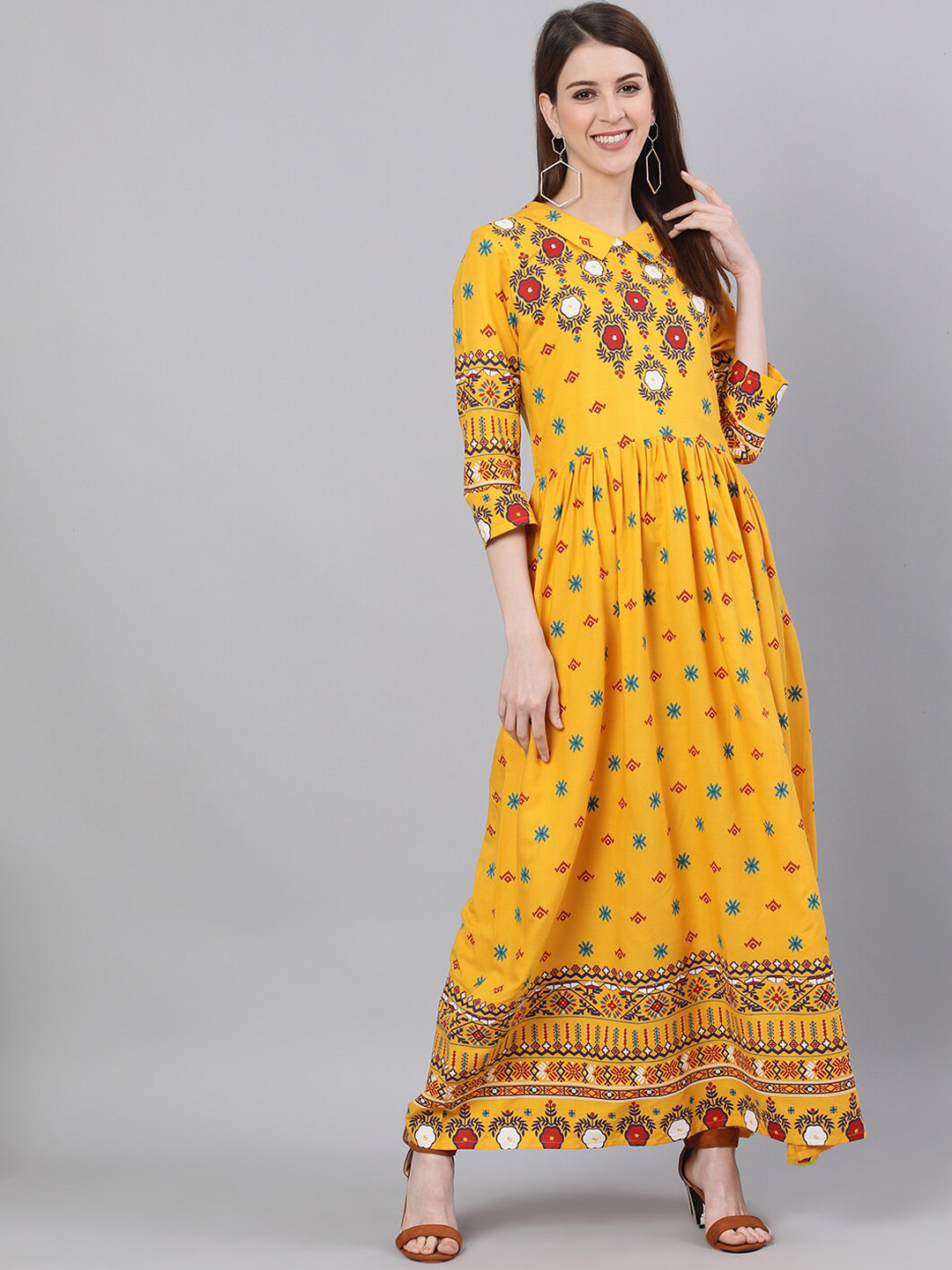 

antaran Women Yellow Floral Printed Thread Work Anarkali Kurta