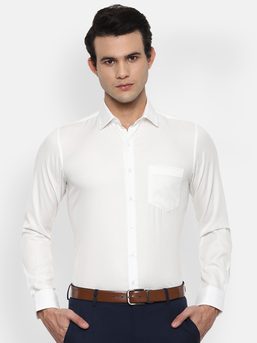 

Van Heusen Men White Slim Fit Opaque Cotton Formal Shirt