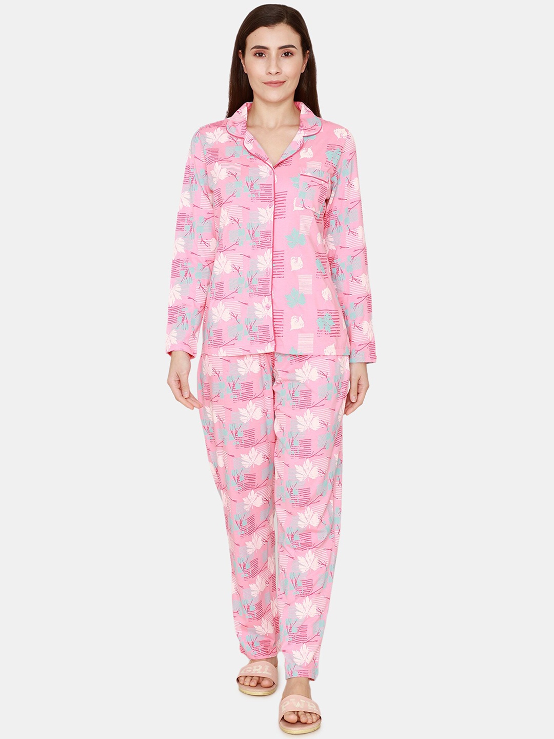 

Zivame Women Pink & White Printed Night suit