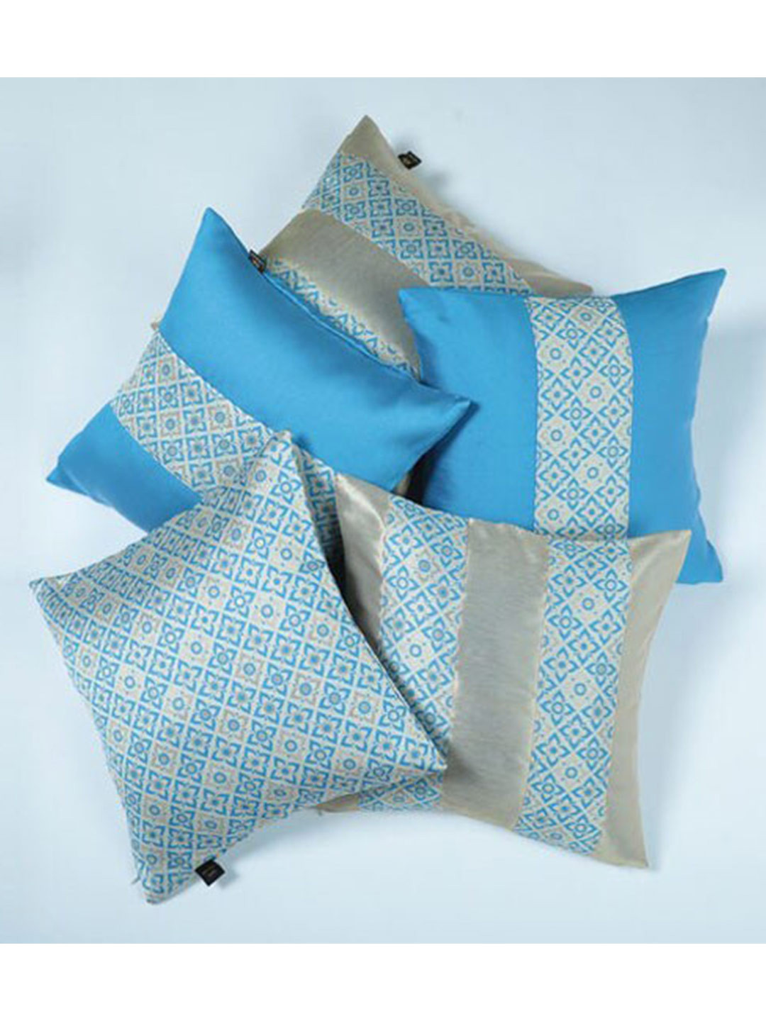 

Lushomes Blue & Beige Set of 5 Geometric Jacquard Square Cushion Covers
