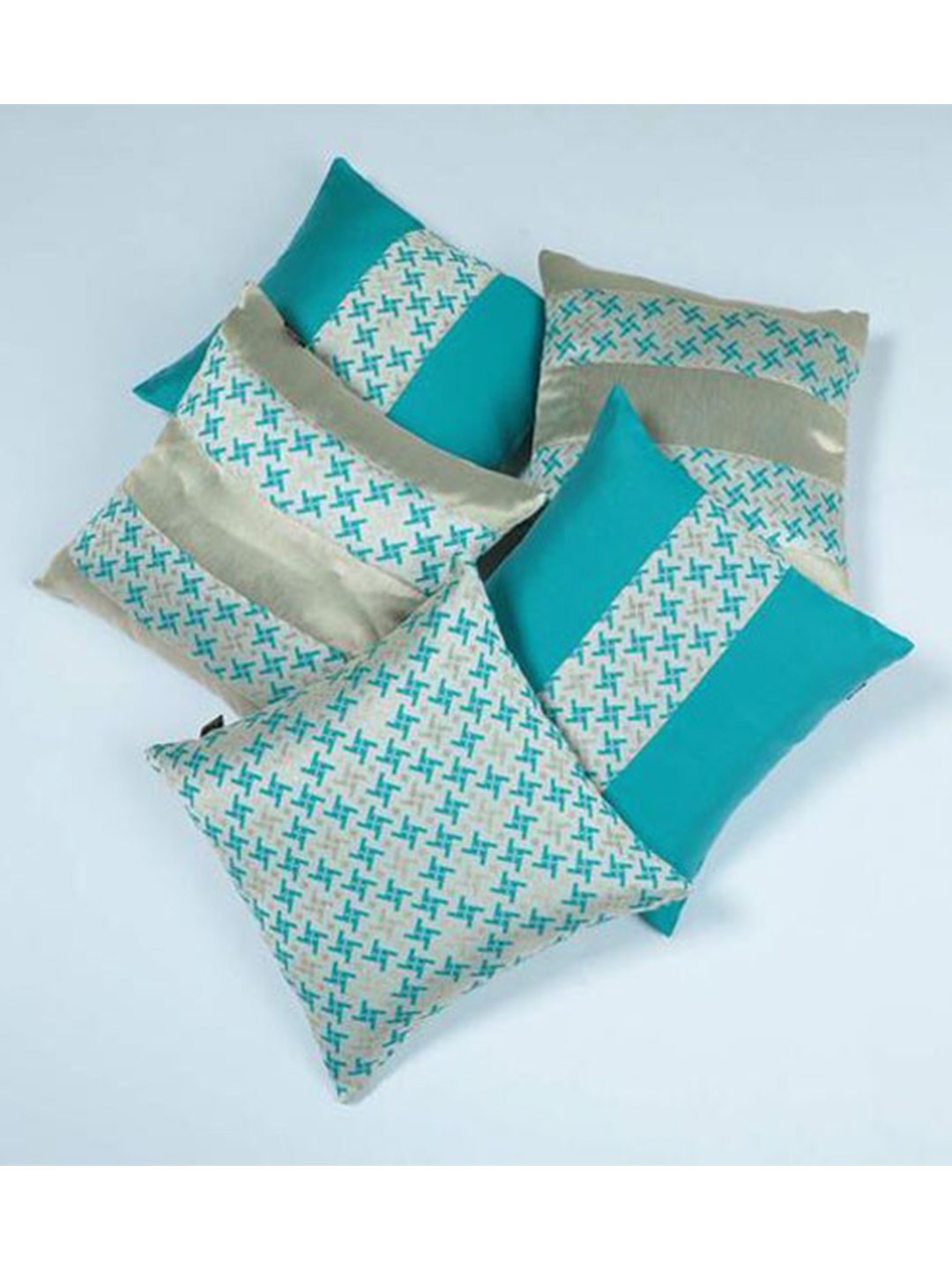 

Lushomes Blue & Silver-Toned Set of 5 Geometric Square Cushion Covers