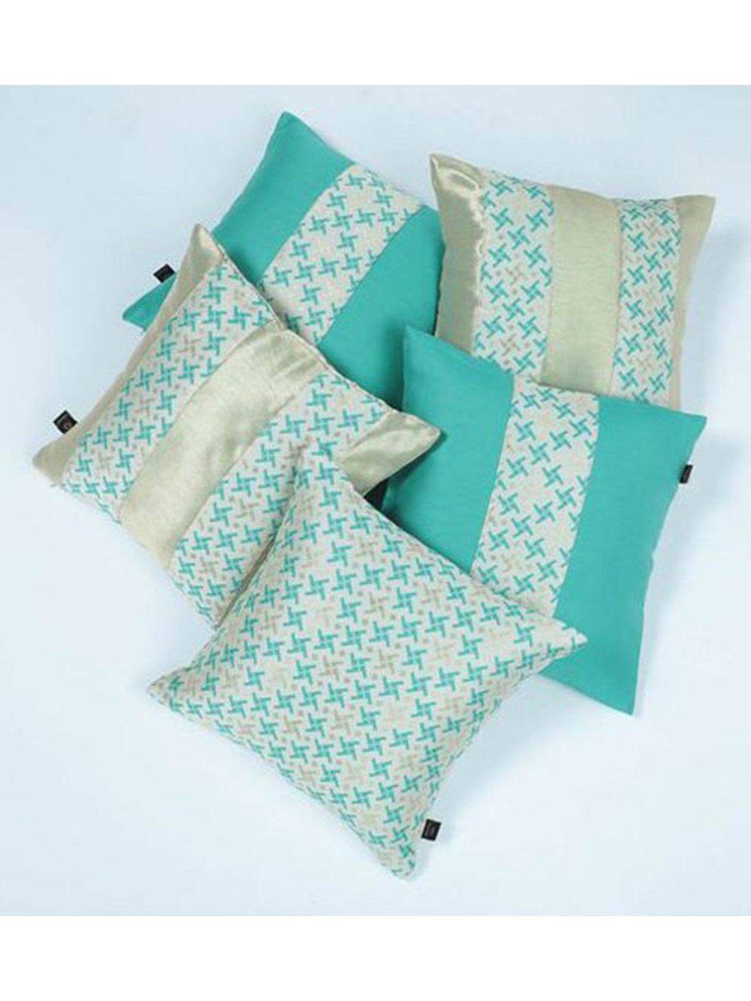 

Lushomes Set of 5 Teal & Gold-Toned Geometric Square Cushion Covers