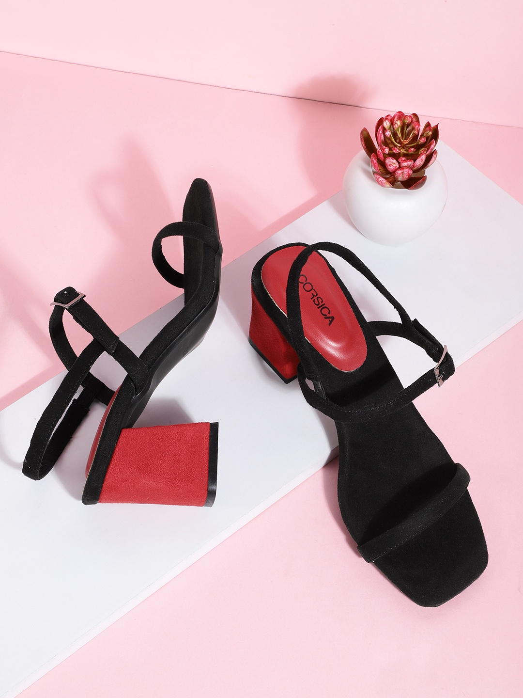 

CORSICA Black Solid Block Heels