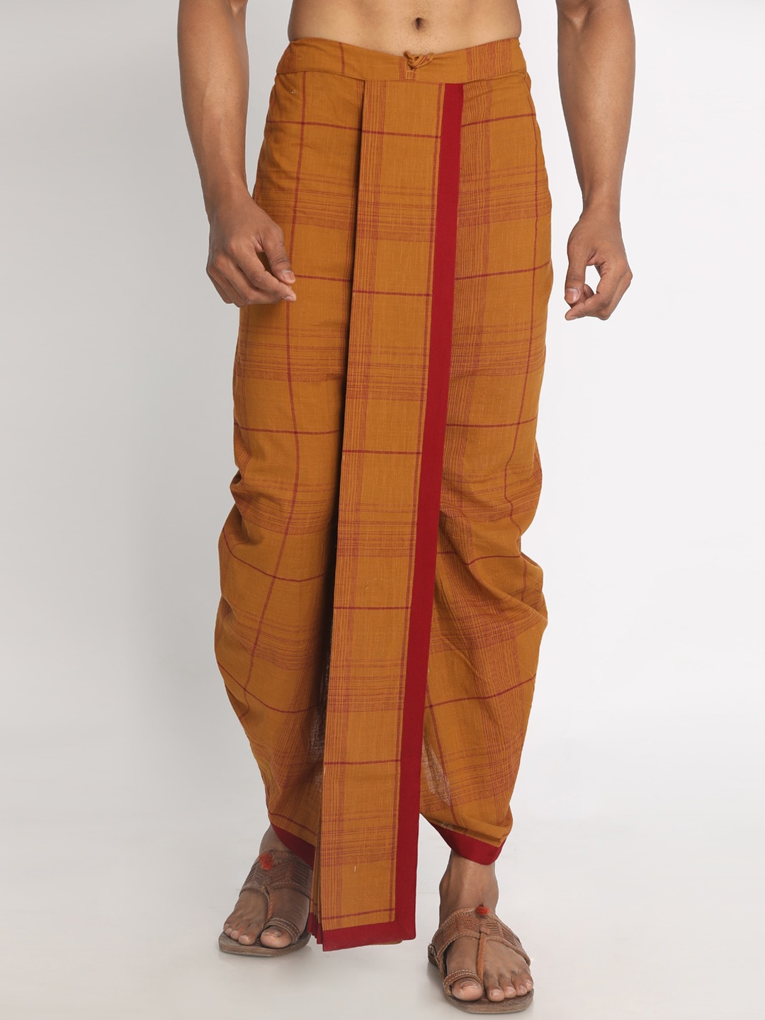 

Nakshi Men Yellow & Maroon Checked Dhoti