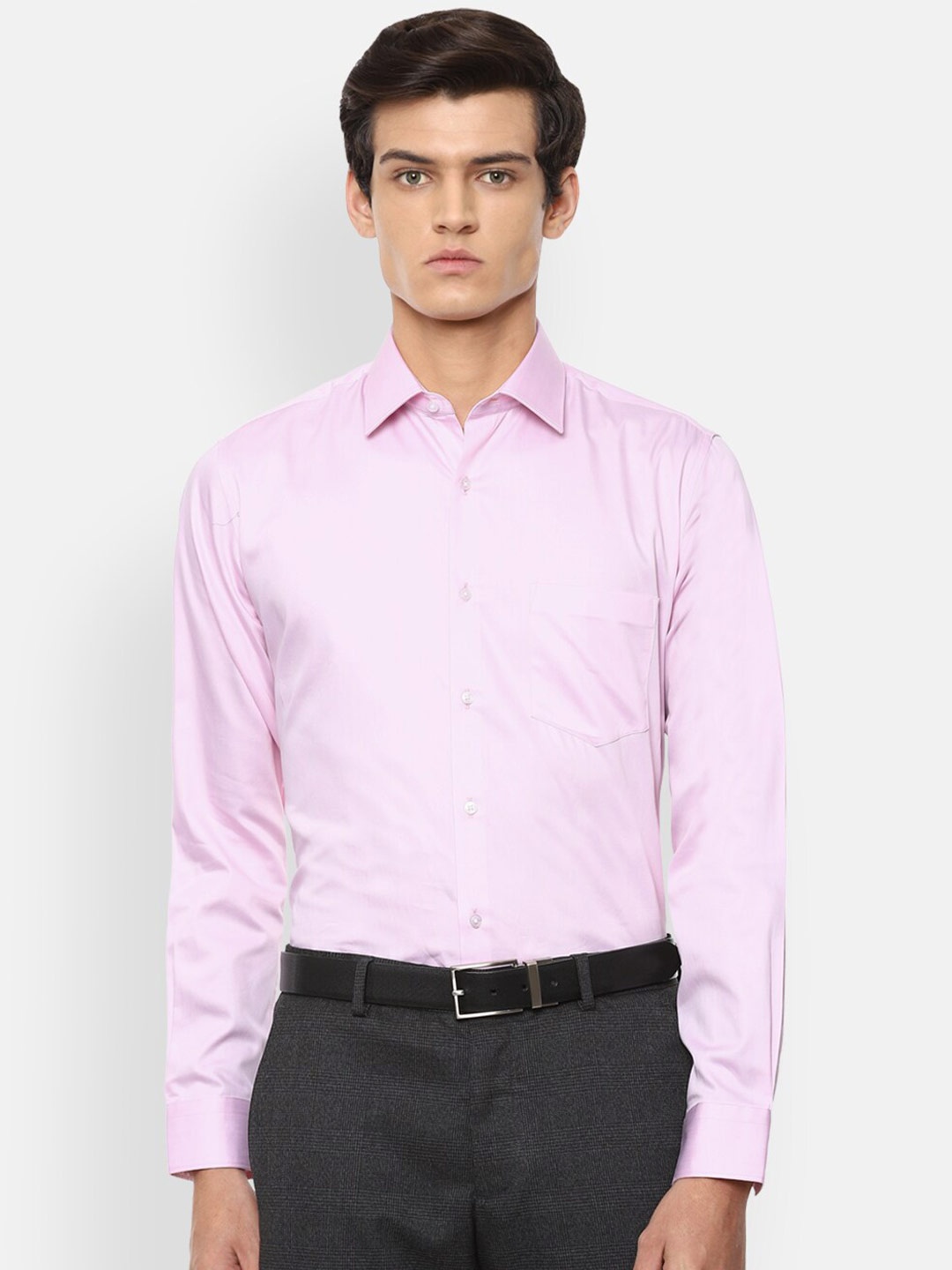 

Van Heusen Men Pink Opaque Cotton Formal Shirt