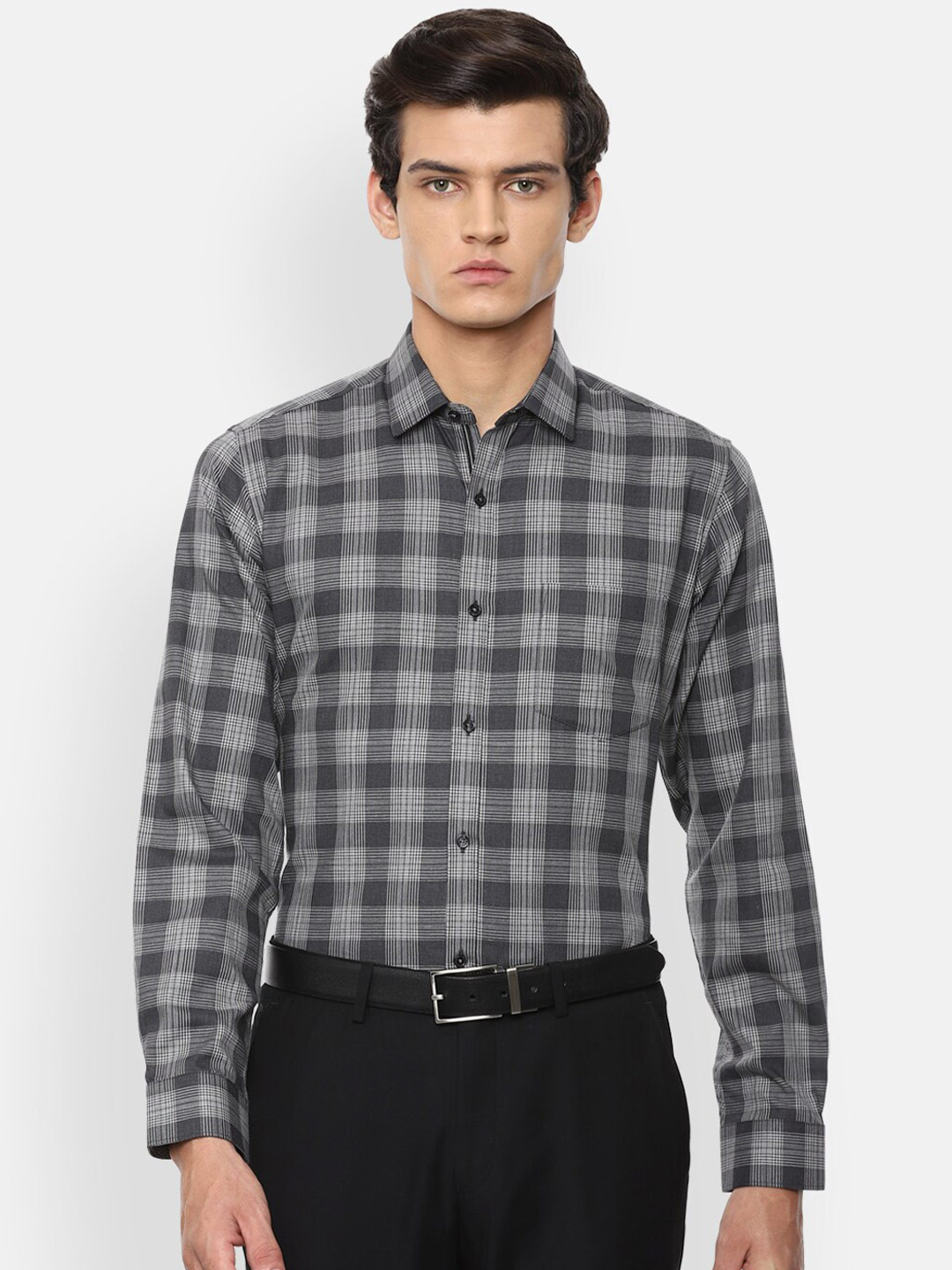 

Van Heusen Men Grey Opaque Checked Formal Shirt
