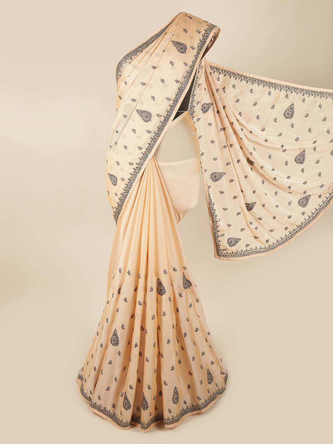 

Pothys Peach-Coloured Ethnic Motifs Saree
