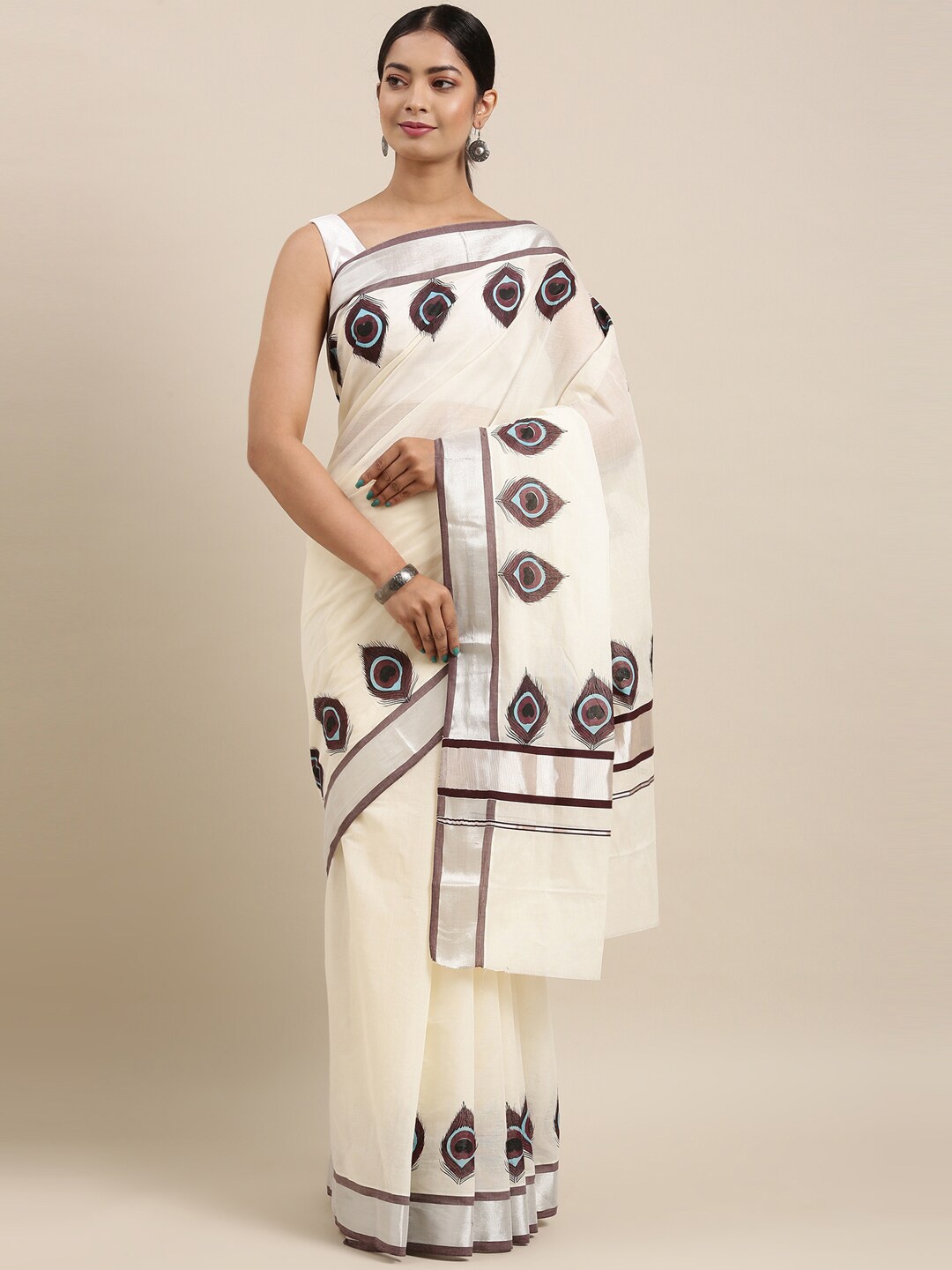 

The Chennai Silks Off White & Mauve Floral Zari Pure Cotton Fusion Kasavu Saree