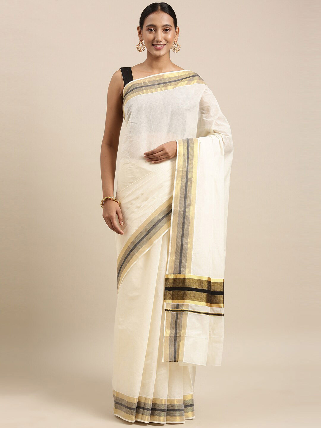 

The Chennai Silks Off White & Gold-Coloured Zari Pure Cotton Kasavu Saree