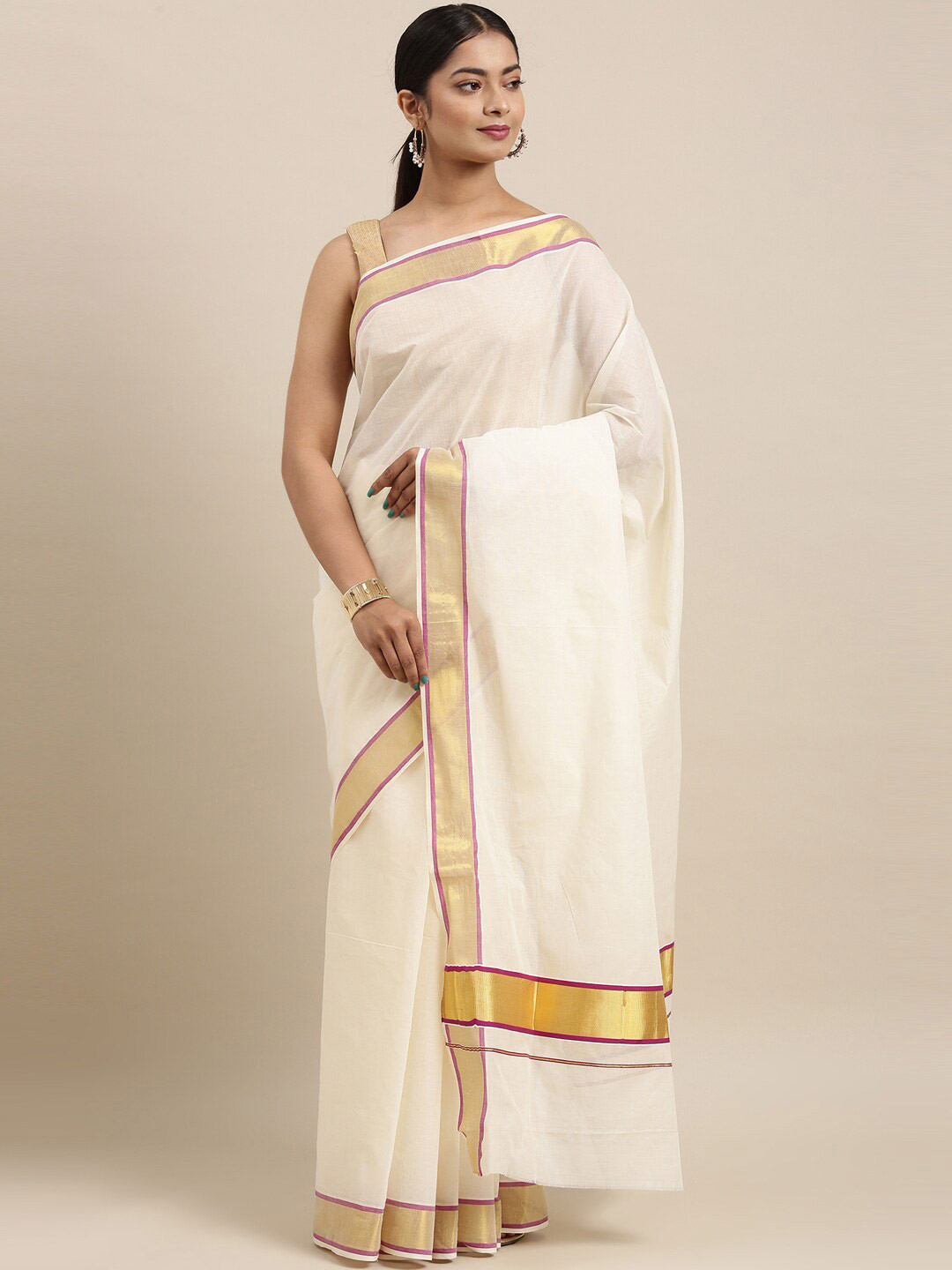 

The Chennai Silks Off White & Gold-Toned Zari Pure Cotton Kasavu Saree