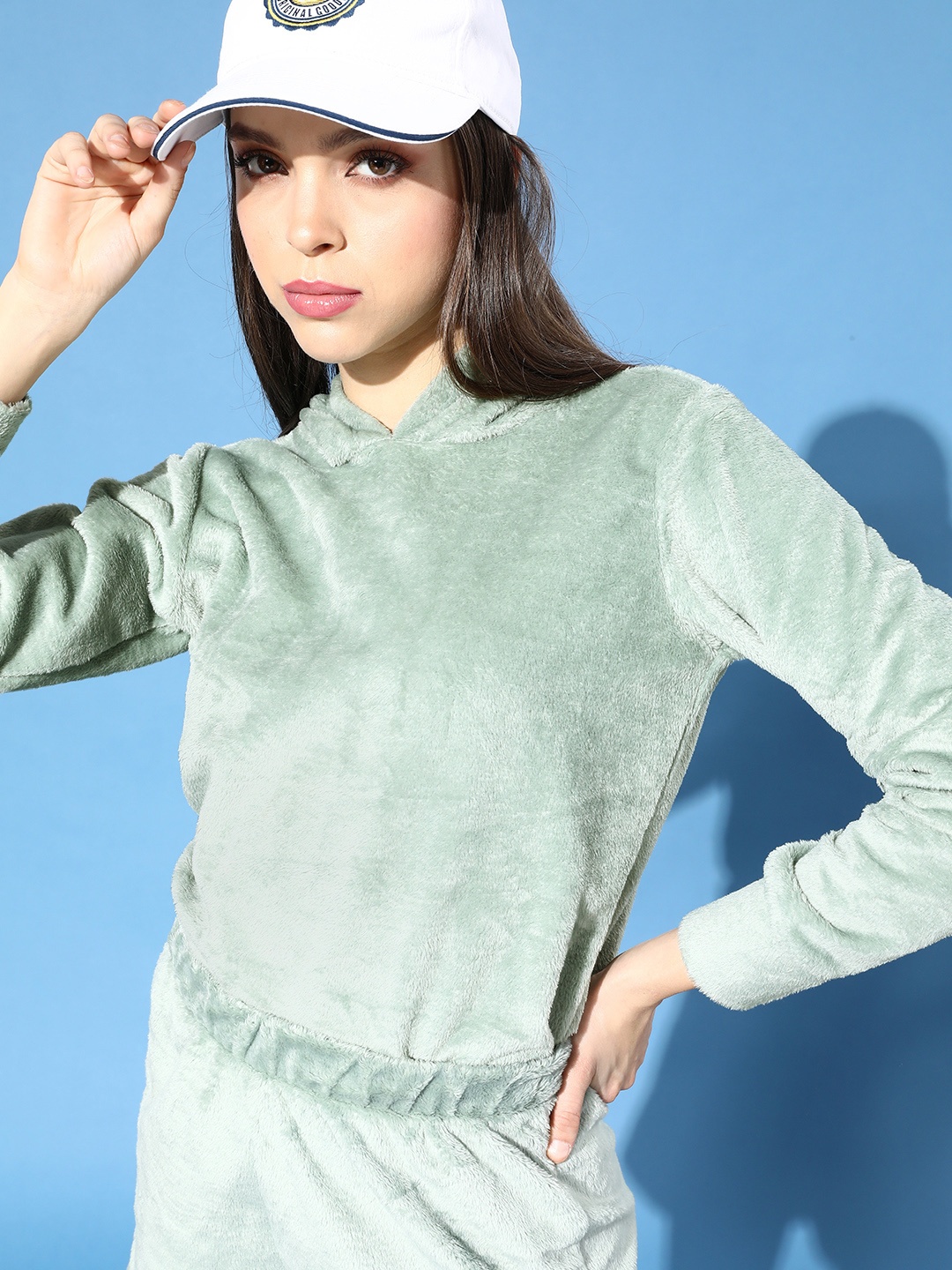

Tokyo Talkies Women Gorgeous Green Solid Velvet Sweatshirt