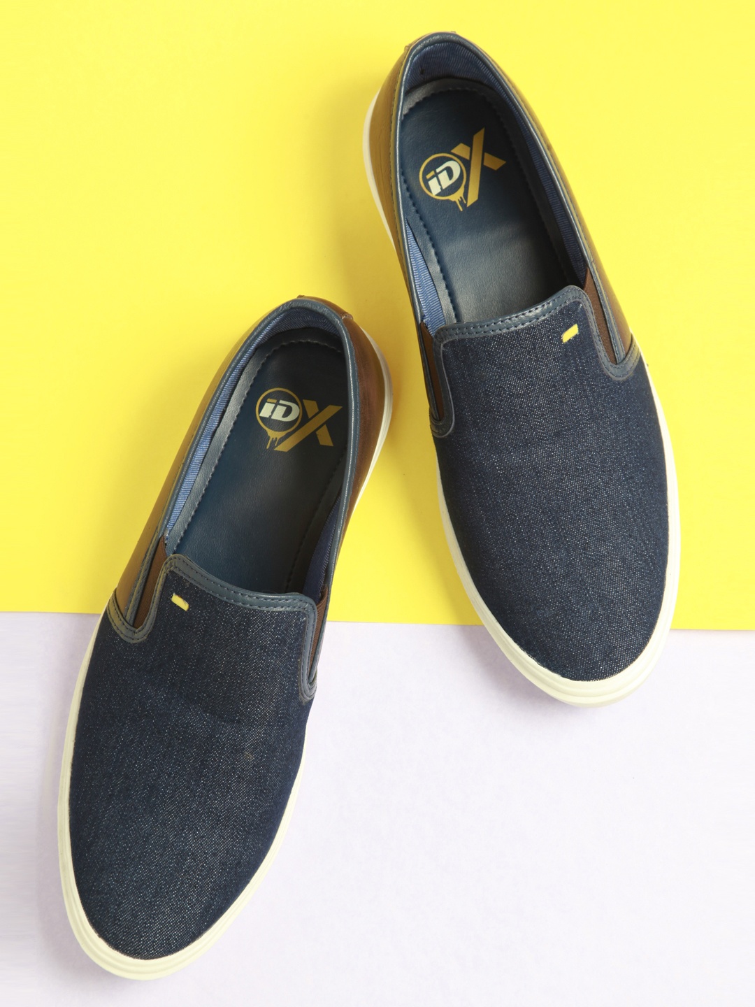 

ID Men Blue Colourblocked Slip-On Sneakers, Brown