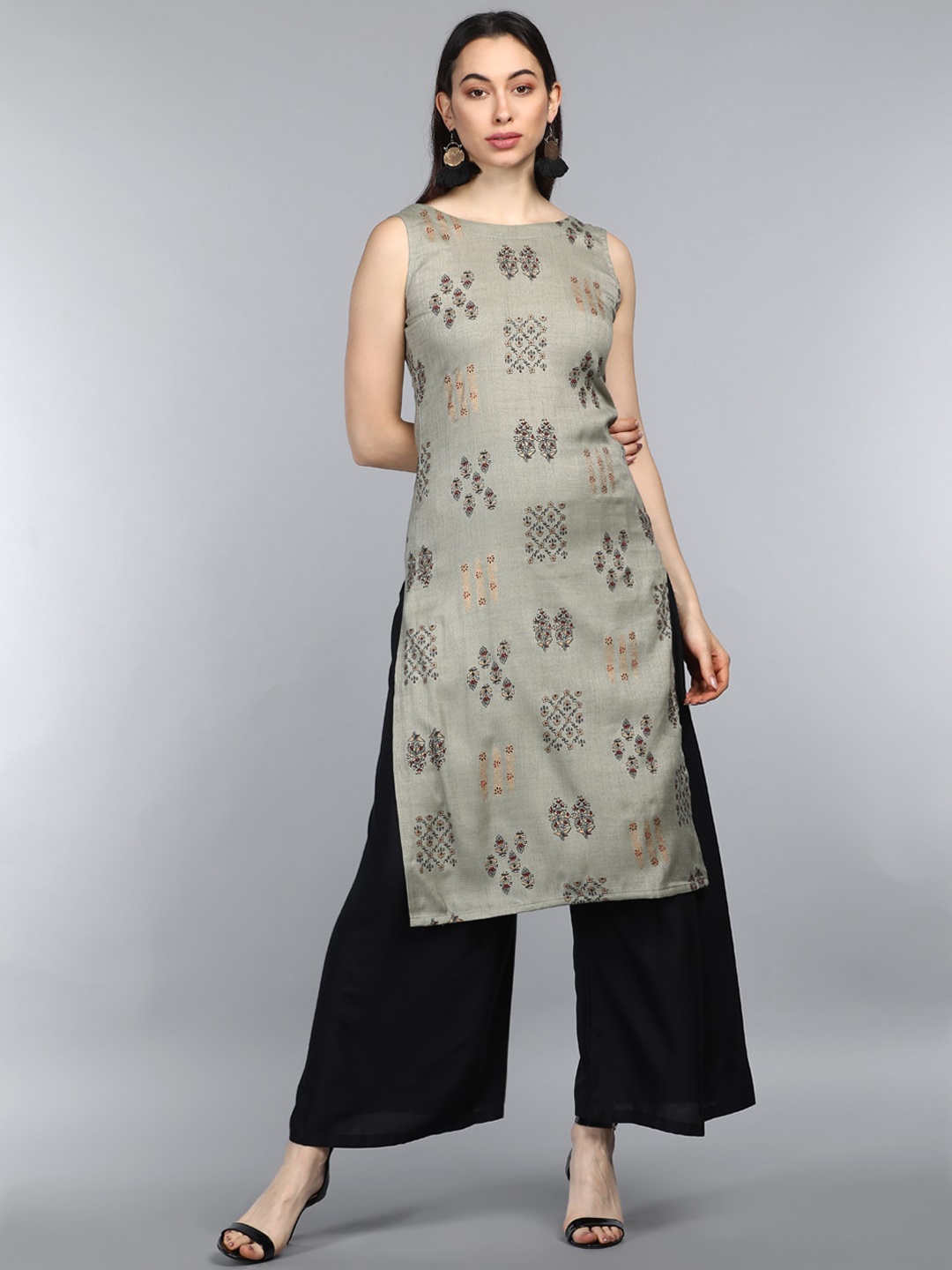 

AHIKA Women Grey Geometric Printed Kurta