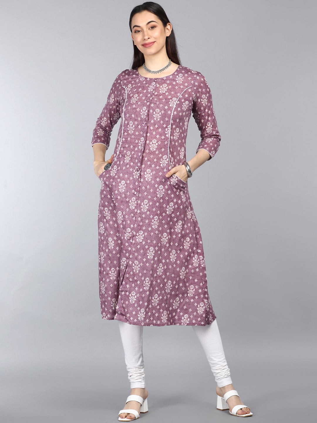 

AHIKA Women Mauve Floral Printed Kurta