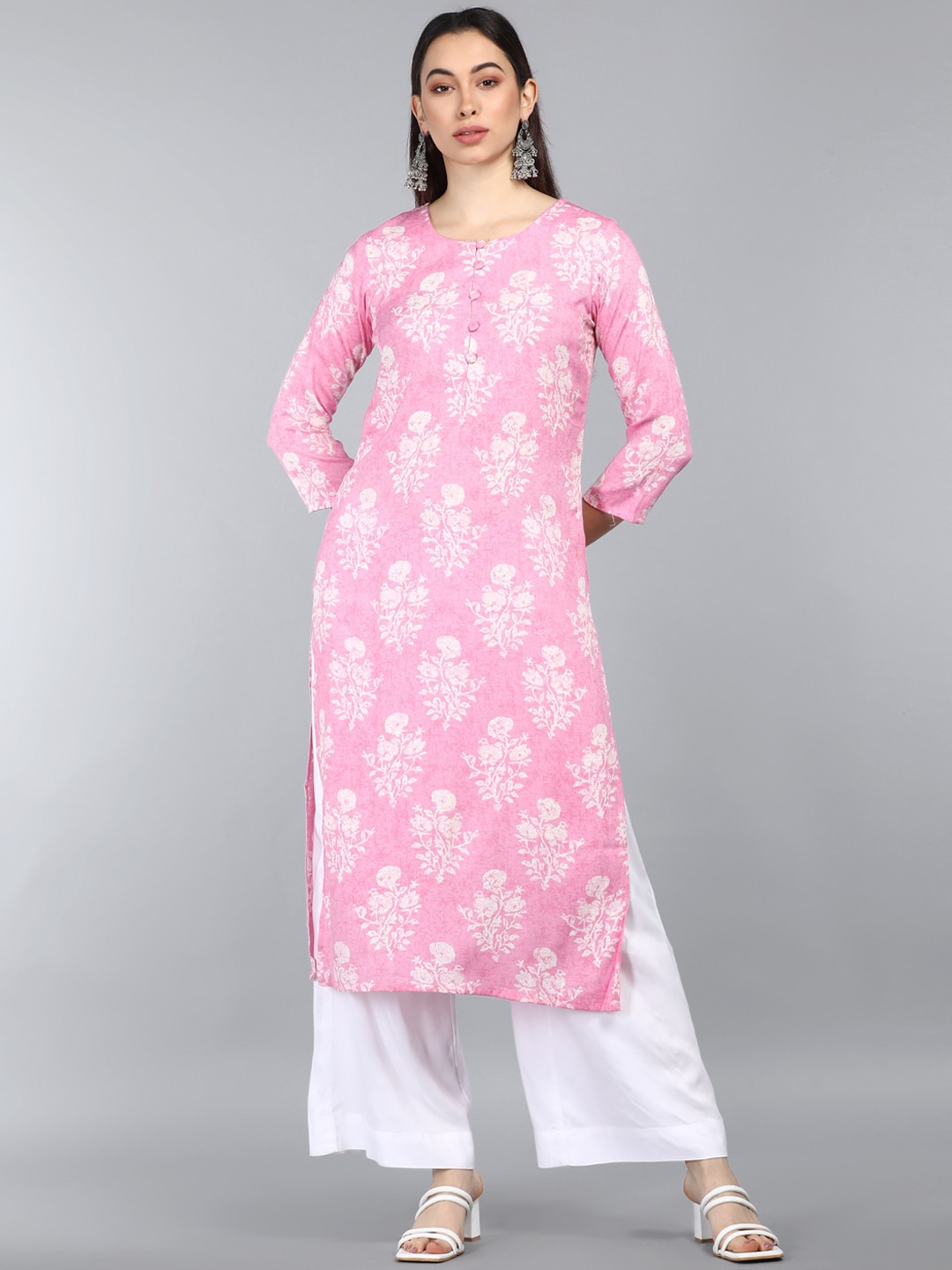 

AHIKA Women Pink Floral Printed Flared Sleeves Chikankari Kurta