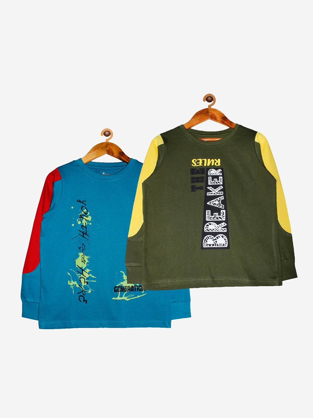 

KiddoPanti Boys Green Typography 2 Printed Applique T-shirt