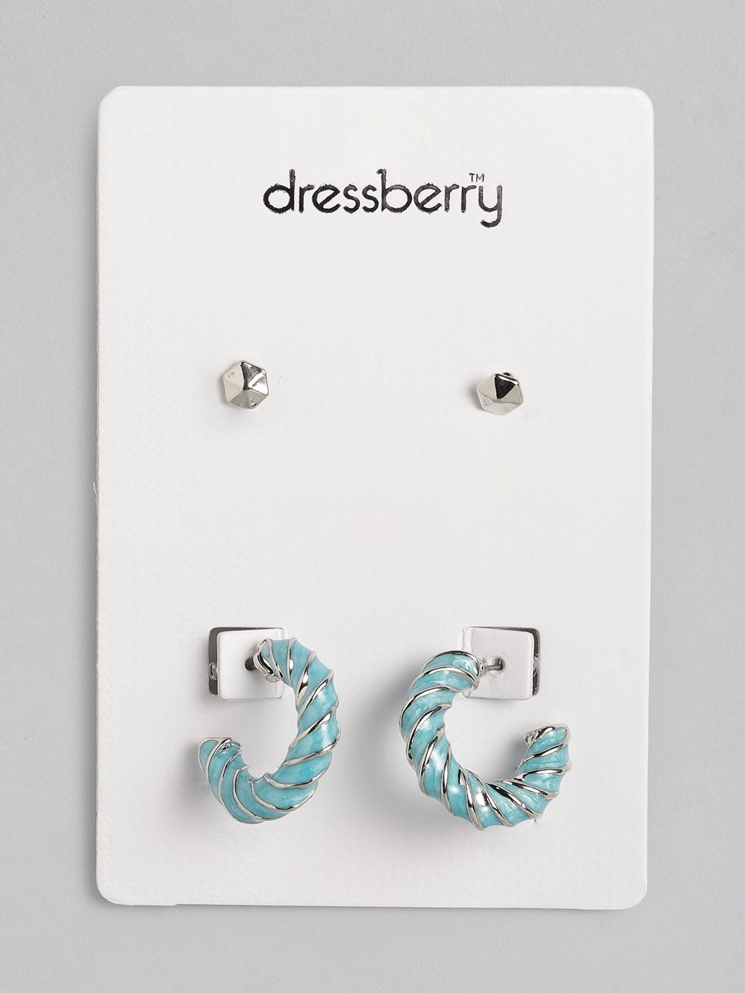 

DressBerry Set of 2 Earrings, Silver