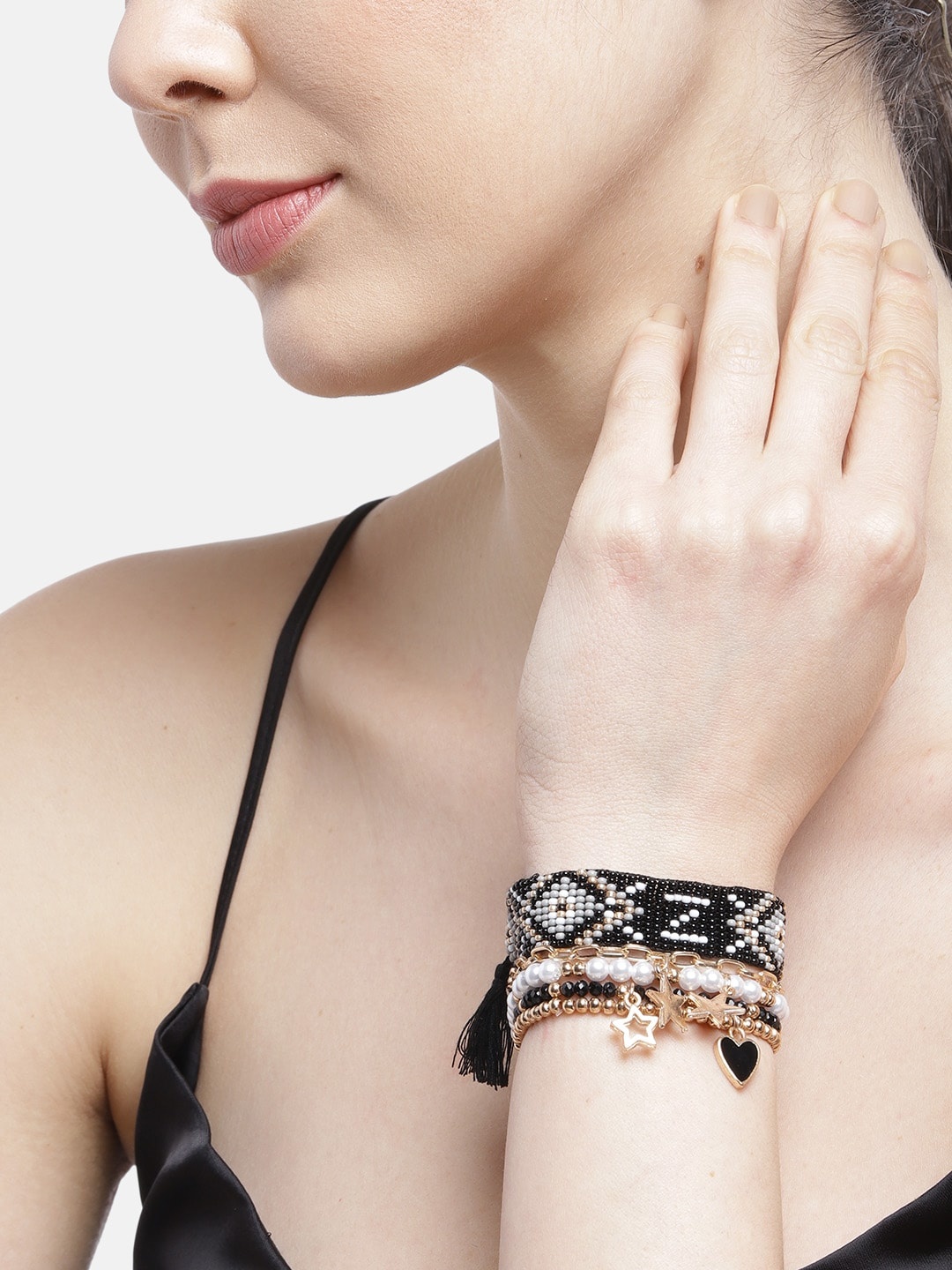 

DressBerry Women Set of 5 Bracelets, Black