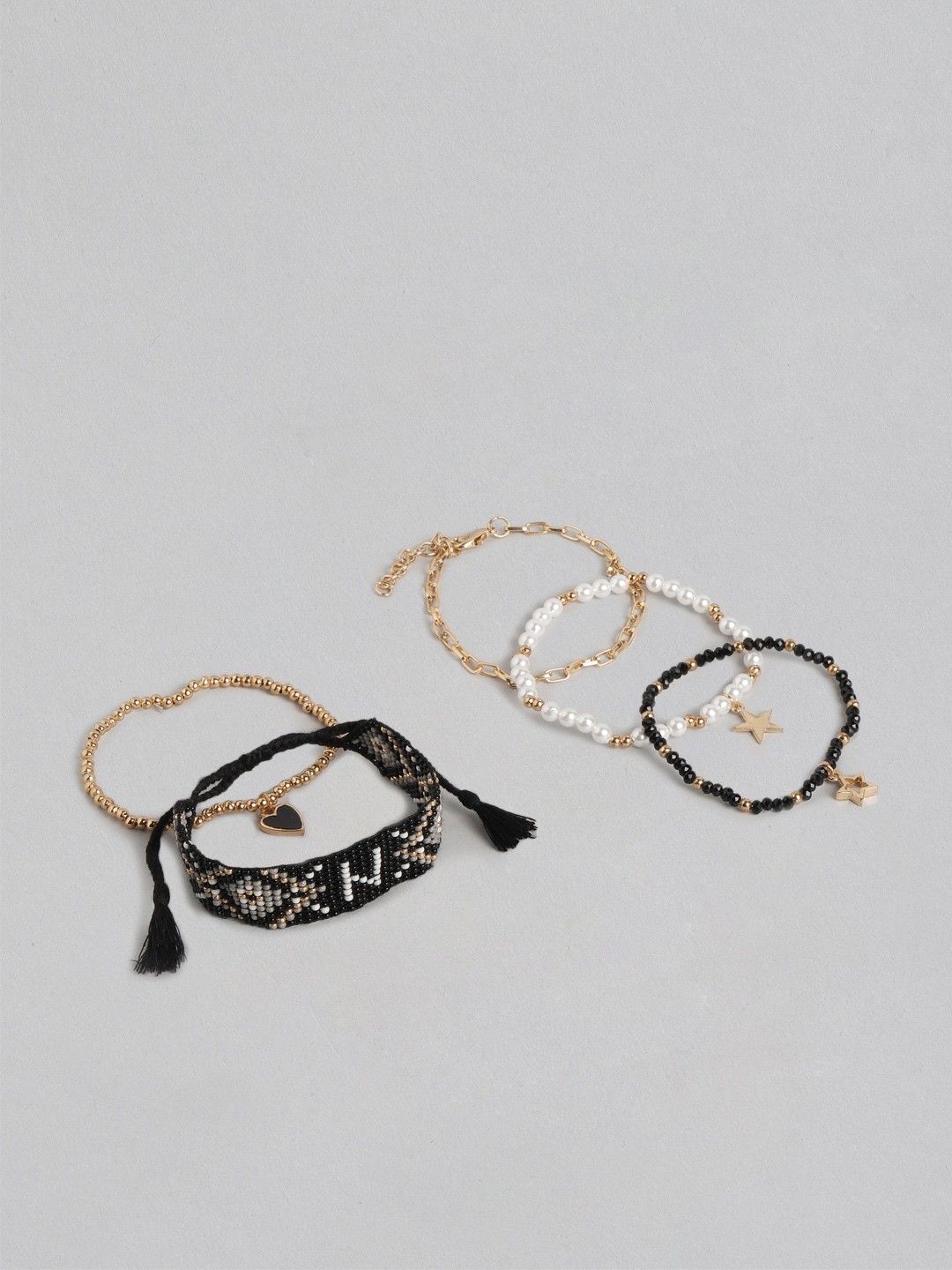 

DressBerry Women Set of 5 Bracelets, Black