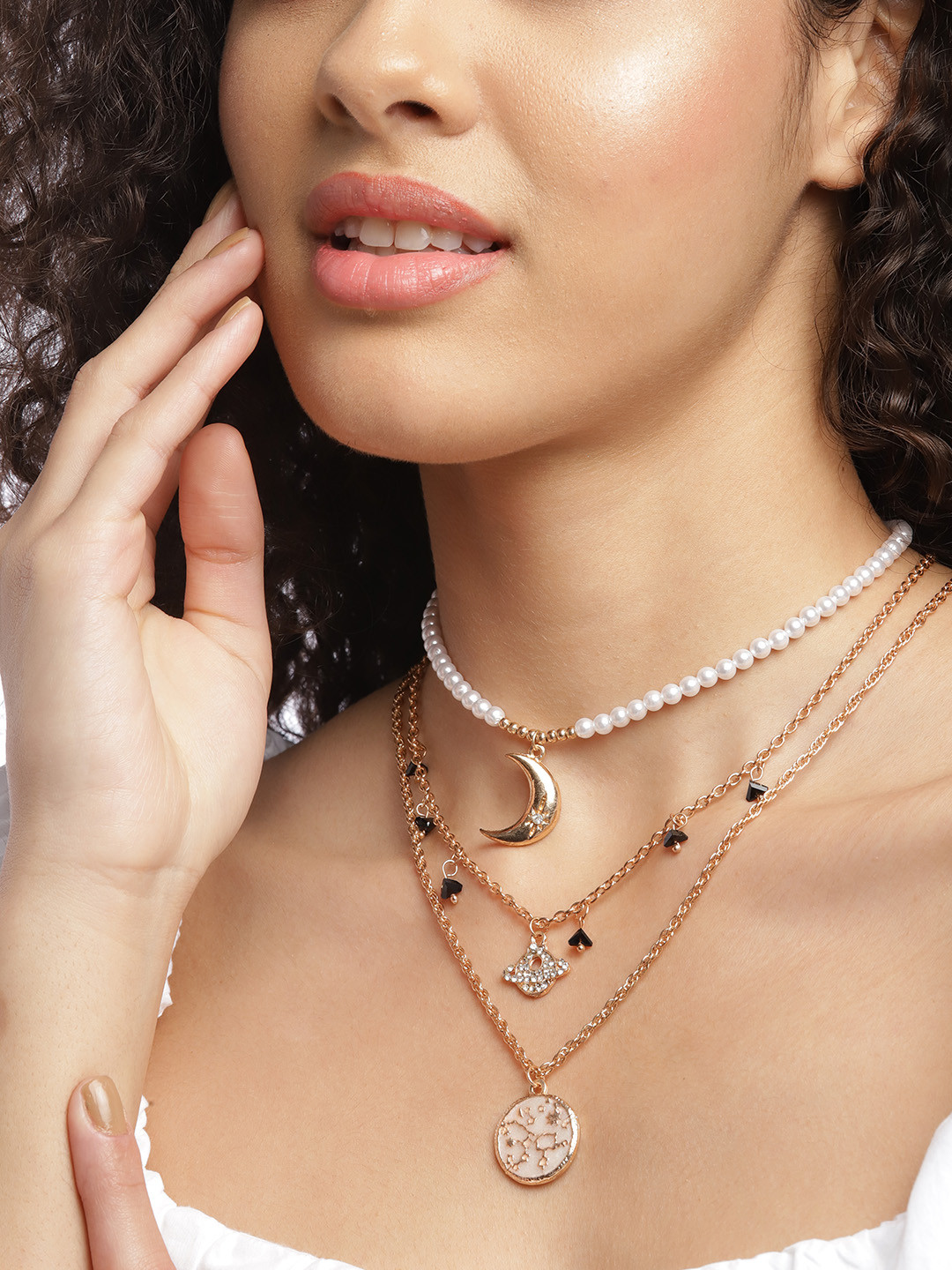 

DressBerry Set of 3 Necklaces, Gold
