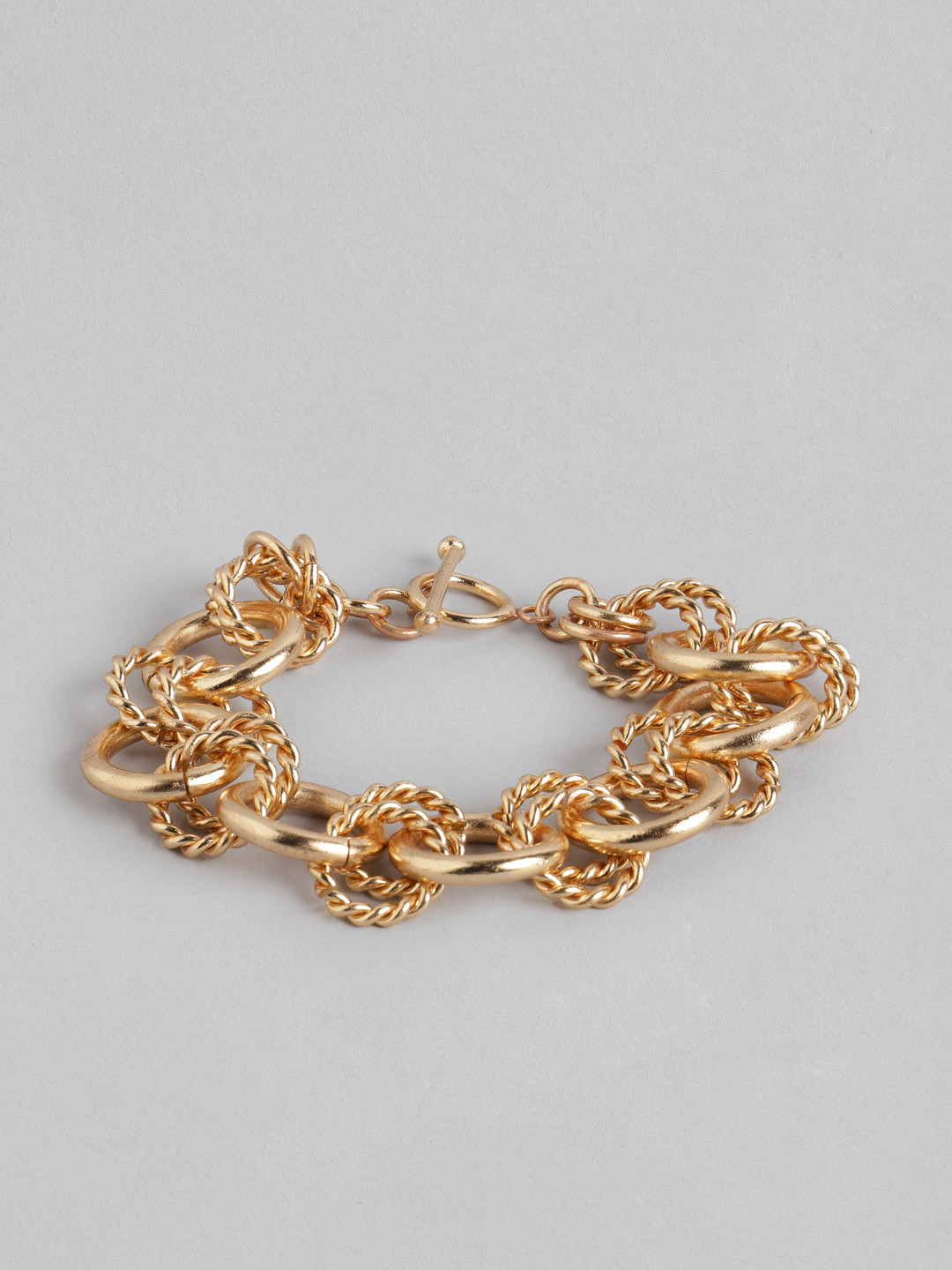 

DressBerry Women Gold-Toned Link Bracelet