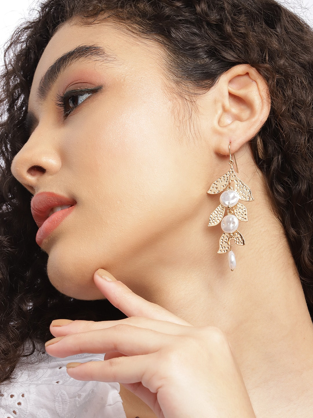 

DressBerry Gold-Toned & Off White Beaded Contemporary Drop Earrings