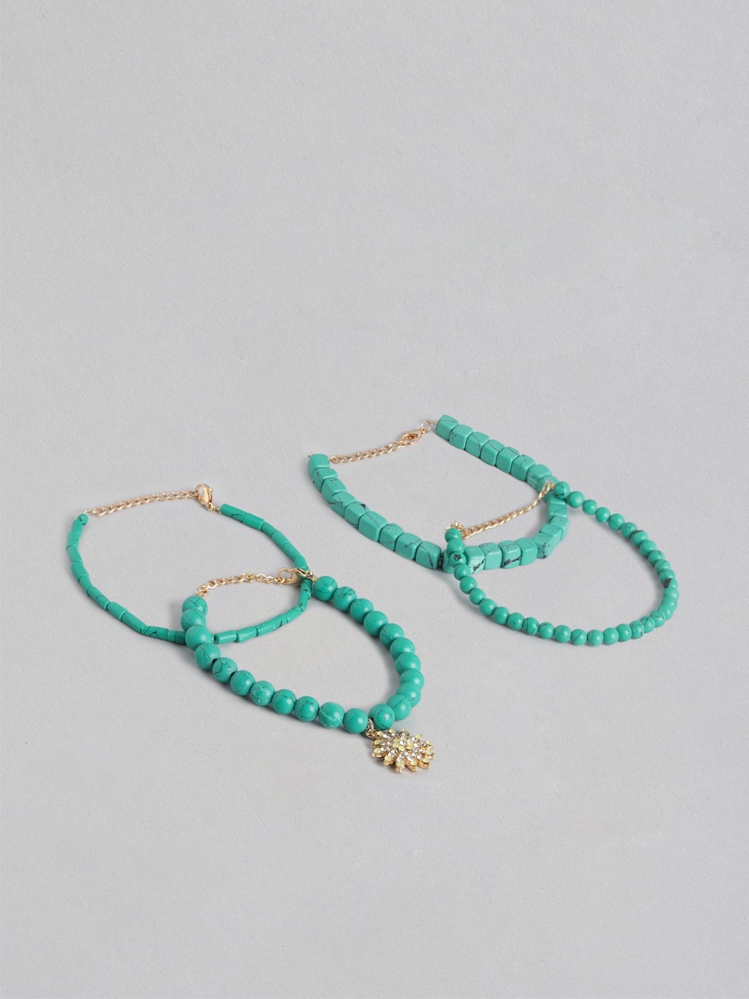 

DressBerry Women Set of 4 Bracelets, Sea green