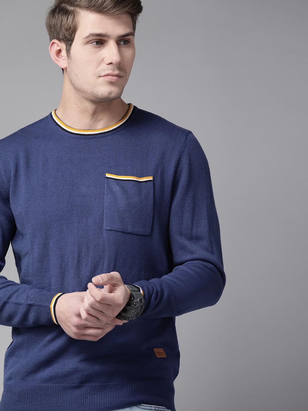 

The Roadster Lifestyle Co Men Blue Solid Pocket Detailing Pullover