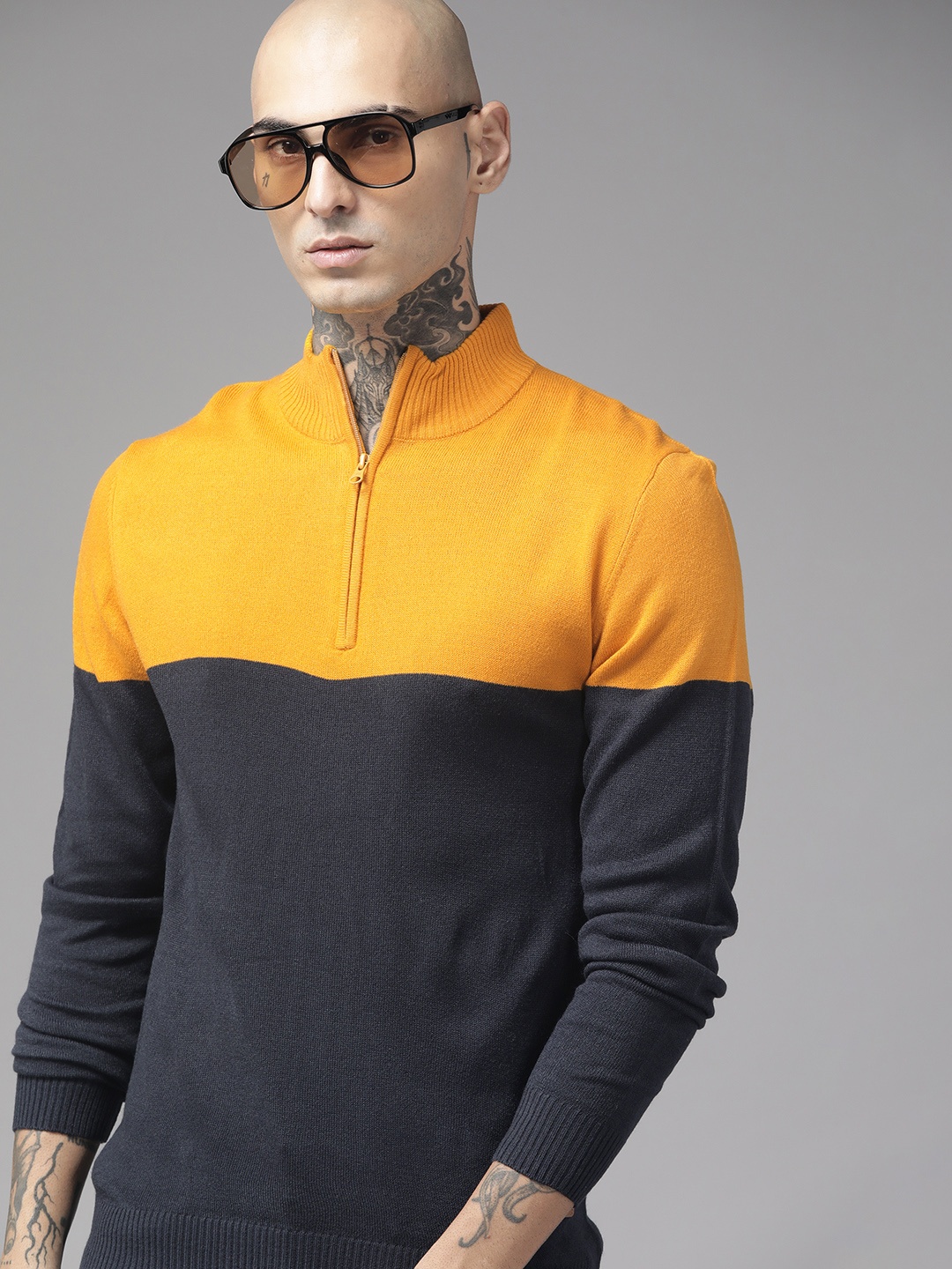 

The Roadster Lifestyle Co. Men Mustard Yellow & Navy Blue Colourblocked Acrylic Pullover