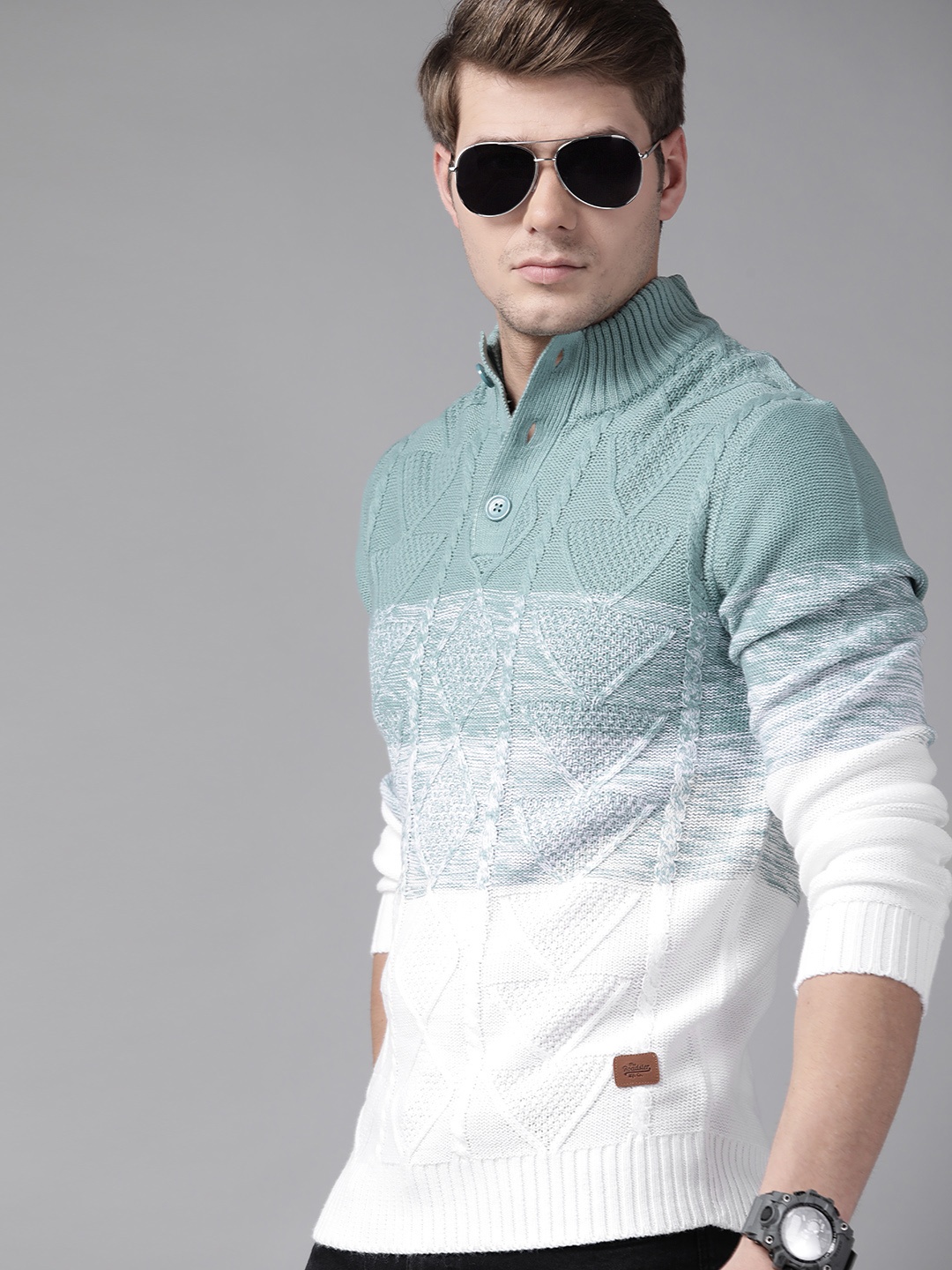 

The Roadster Lifestyle Co Men Green & White Cable Knit Pullover