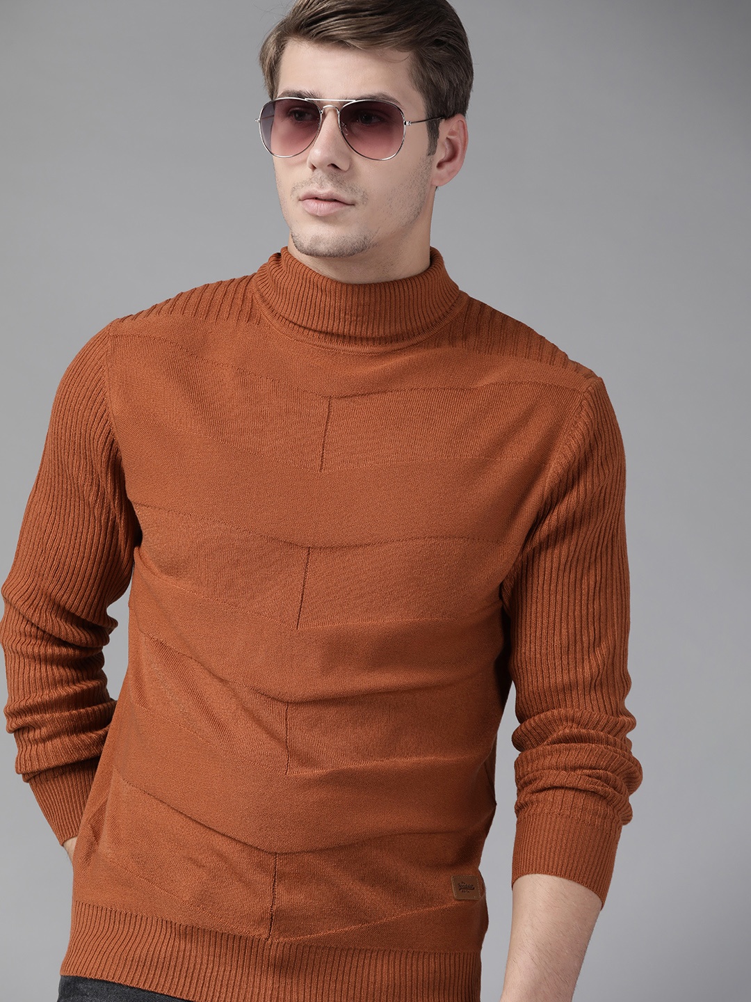 

The Roadster Lifestyle Co Men Brown Striped Pullover