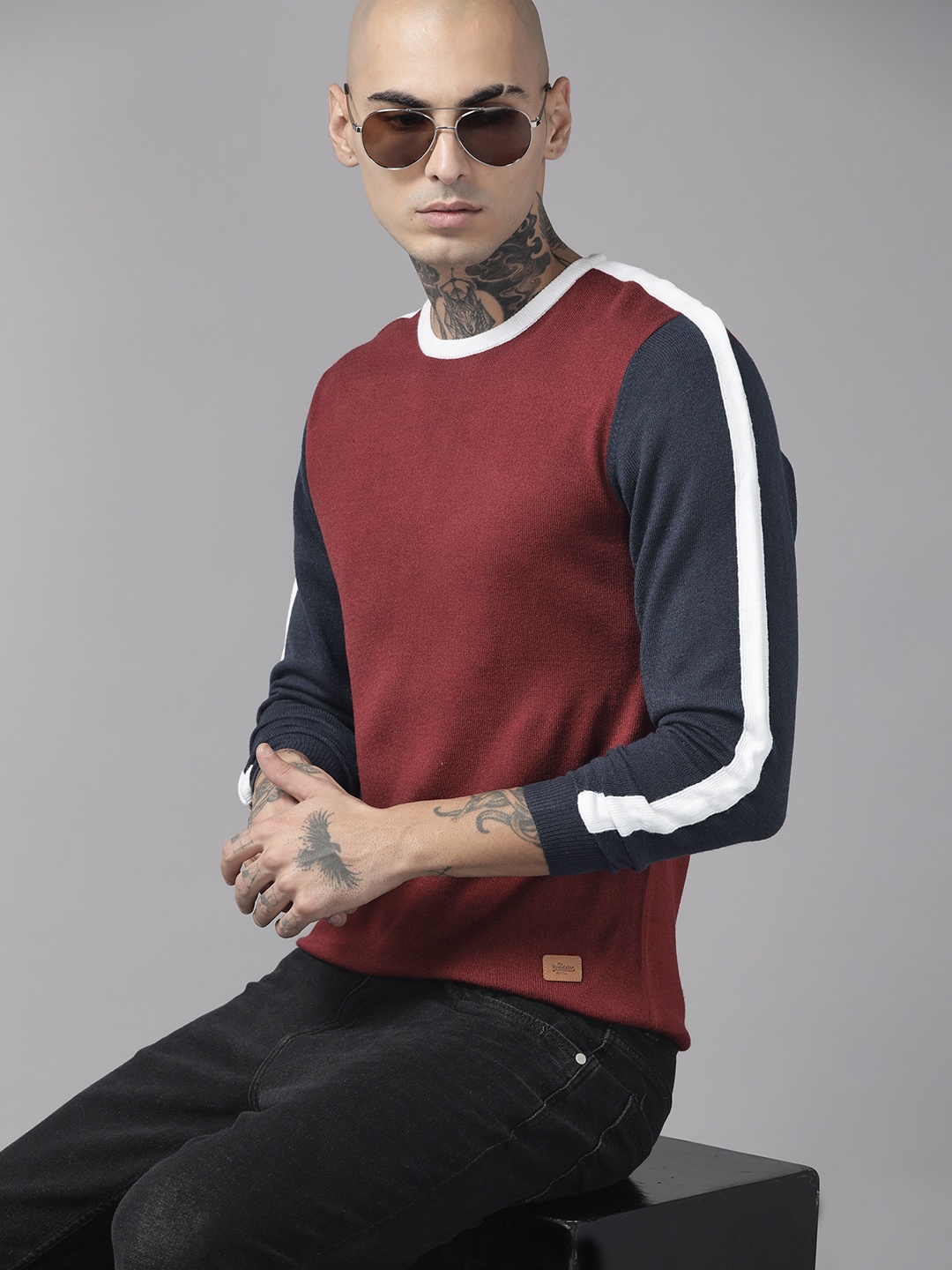 

The Roadster Lifestyle Co. Men Maroon Solid Acrylic Pullover With Stripe Detail