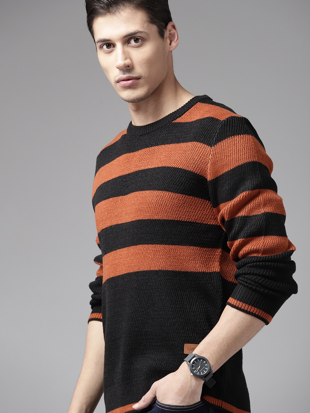 

The Roadster Lifestyle Co Men Brown & Black Striped Pullover