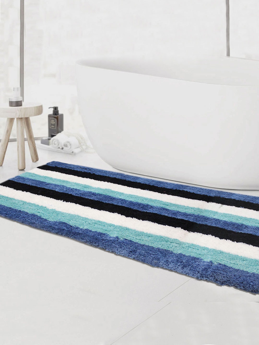 

LUXEHOME INTERNATIONAL Blue & White Striped 1850 GSM Microfibre Bath Rug