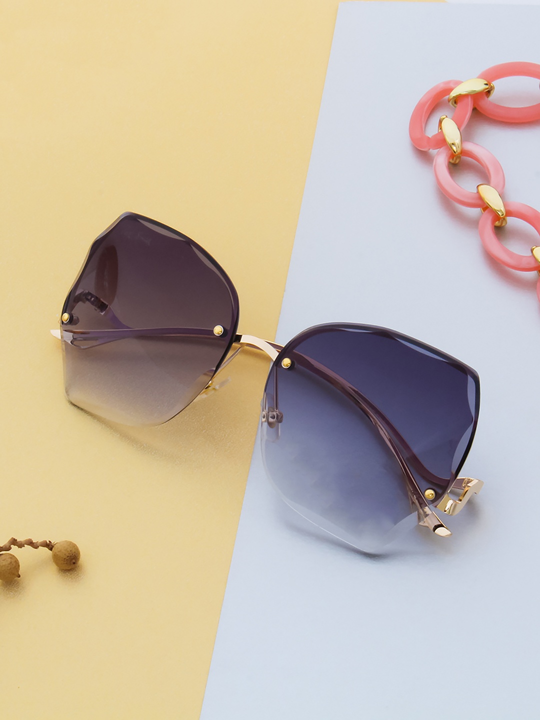 

Ted Smith Women Grey Lens & Butterfly Sunglasses with UV Protected Lens ONLYONE_C2