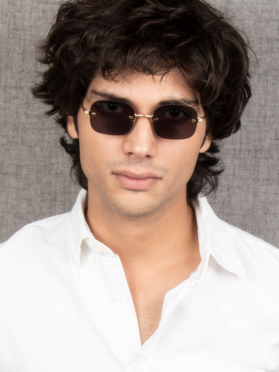 

Ted Smith Unisex Grey Lens & Gold-Toned Square Sunglasses JUSTME_C1