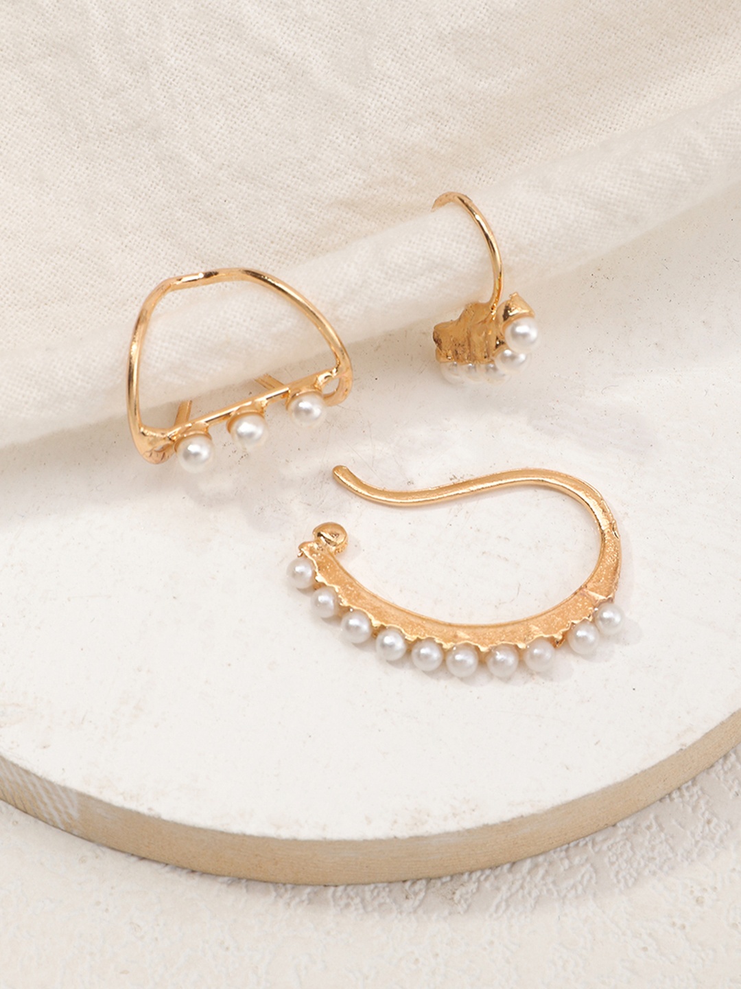 

URBANIC Gold-Toned & White Contemporary Ear Cuff Earrings