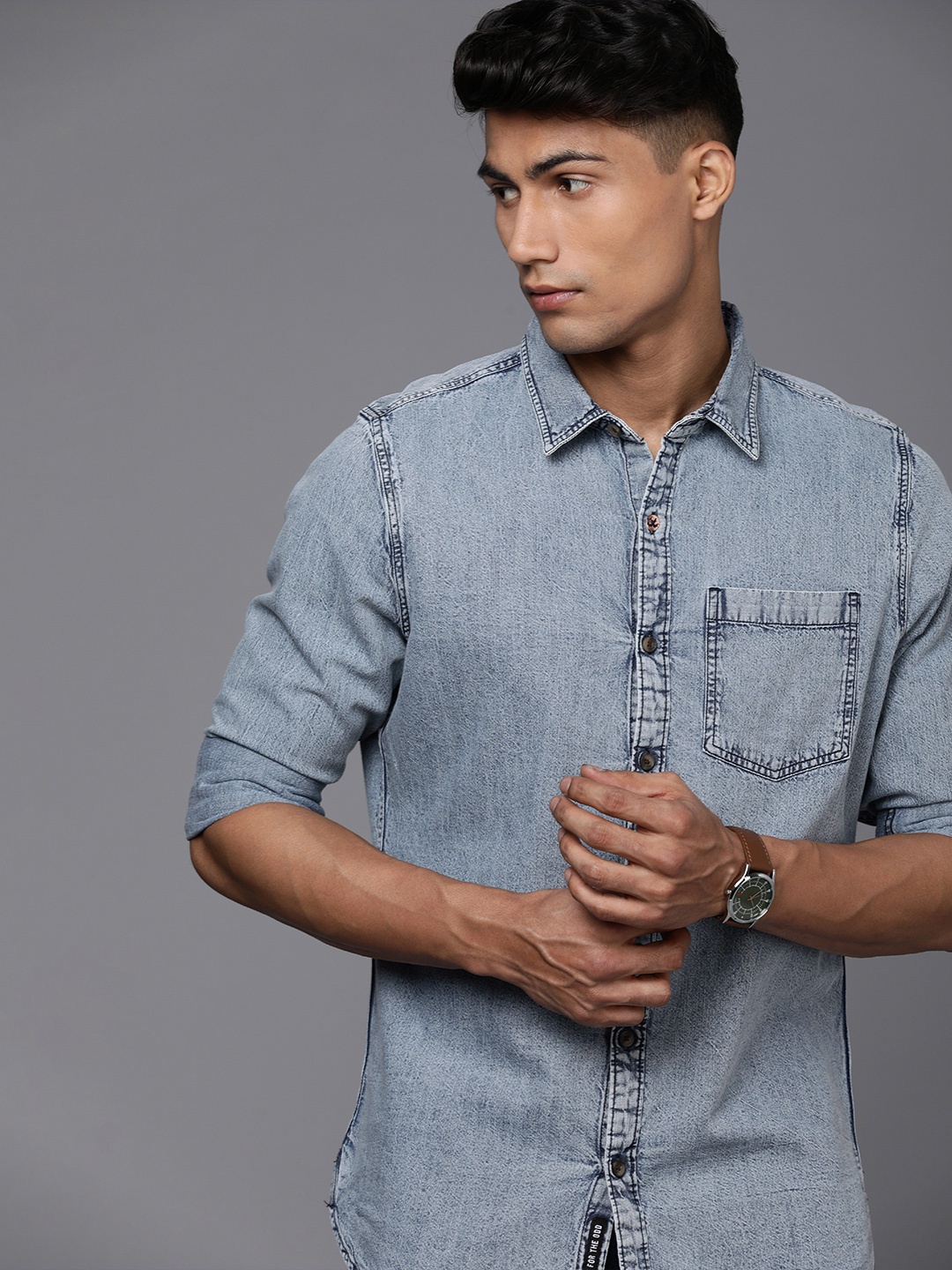 

WROGN Men Blue Slim Fit Casual Chambray Shirt